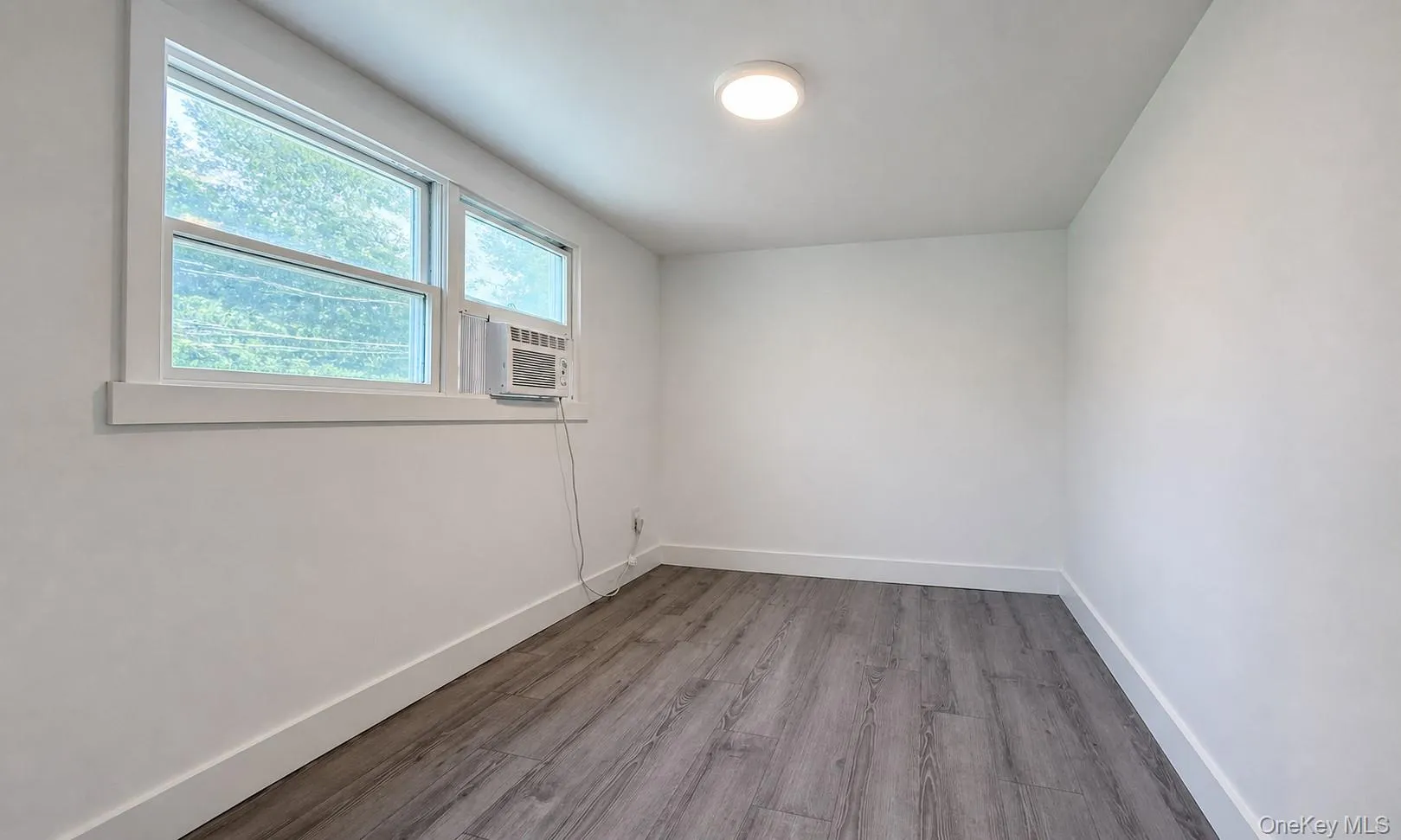 17 Mary Avenue, Carmel, NY, 3 Bedrooms Bedrooms, 6 Rooms Rooms,2 BathroomsBathrooms,Residential,For Rent,Mary,0,1040283 17 Mary Avenue, Carmel, NY, 3 Bedrooms Bedrooms, 6 Rooms Rooms,2 BathroomsBathrooms,Residential,For Rent,Mary,0,1040283