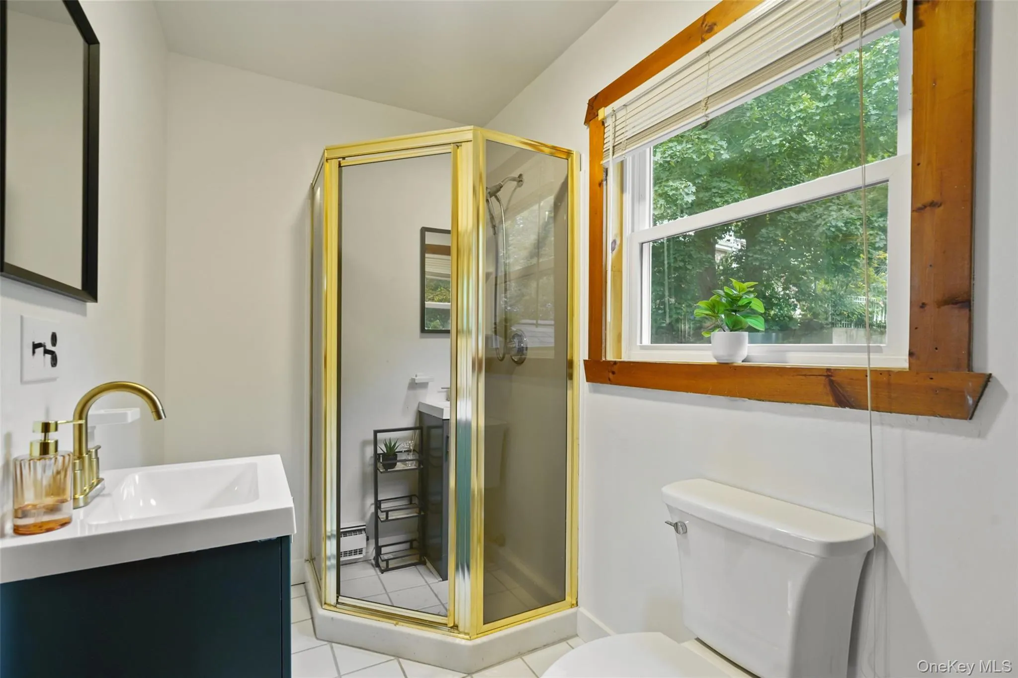 17 Mary Avenue, Carmel, NY, 3 Bedrooms Bedrooms, 6 Rooms Rooms,2 BathroomsBathrooms,Residential,For Rent,Mary,0,1040283 17 Mary Avenue, Carmel, NY, 3 Bedrooms Bedrooms, 6 Rooms Rooms,2 BathroomsBathrooms,Residential,For Rent,Mary,0,1040283
