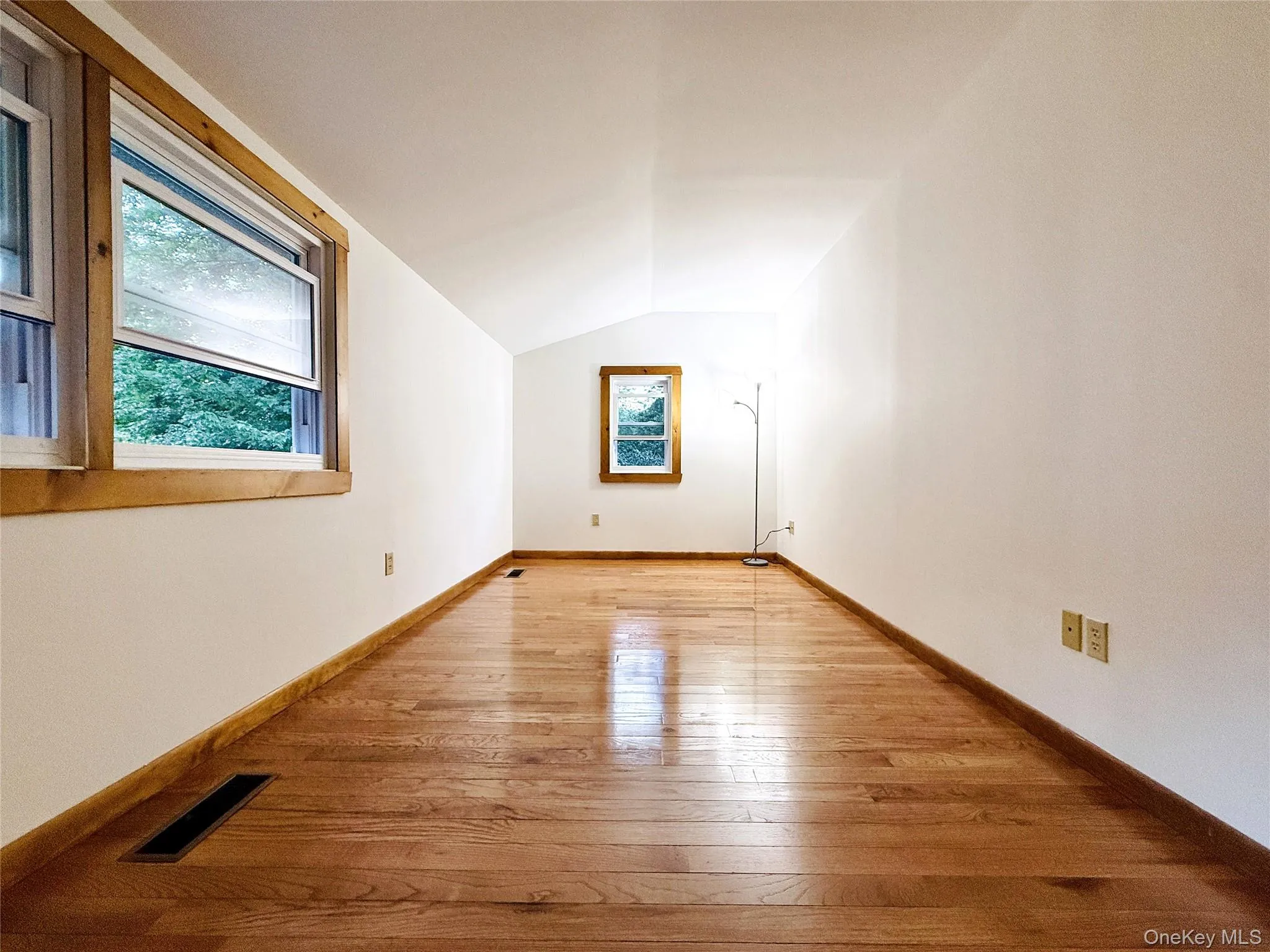 17 Mary Avenue, Carmel, NY, 3 Bedrooms Bedrooms, 6 Rooms Rooms,2 BathroomsBathrooms,Residential,For Rent,Mary,0,1040283 17 Mary Avenue, Carmel, NY, 3 Bedrooms Bedrooms, 6 Rooms Rooms,2 BathroomsBathrooms,Residential,For Rent,Mary,0,1040283