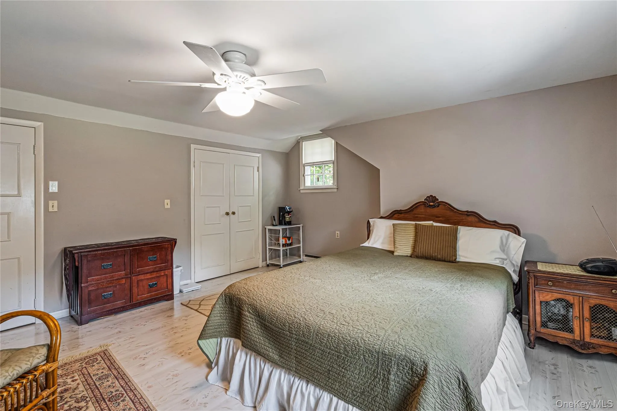 84 Bayville Road, Oyster Bay, NY, 4 Bedrooms Bedrooms, 7 Rooms Rooms,3 BathroomsBathrooms,Residential,For Rent,Bayville,0,1040284 84 Bayville Road, Oyster Bay, NY, 4 Bedrooms Bedrooms, 7 Rooms Rooms,3 BathroomsBathrooms,Residential,For Rent,Bayville,0,1040284