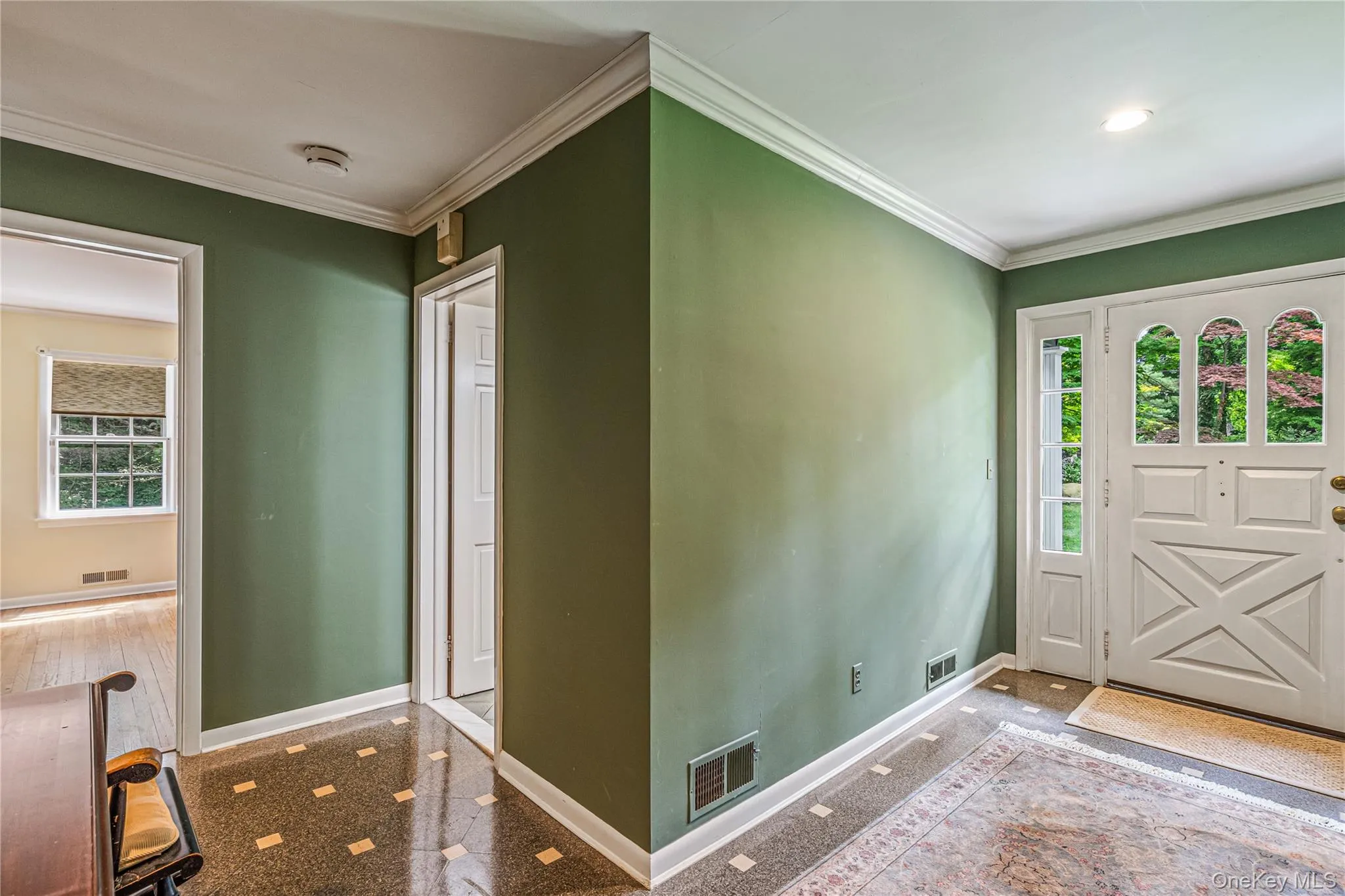 84 Bayville Road, Oyster Bay, NY, 4 Bedrooms Bedrooms, 7 Rooms Rooms,3 BathroomsBathrooms,Residential,For Rent,Bayville,0,1040284 84 Bayville Road, Oyster Bay, NY, 4 Bedrooms Bedrooms, 7 Rooms Rooms,3 BathroomsBathrooms,Residential,For Rent,Bayville,0,1040284