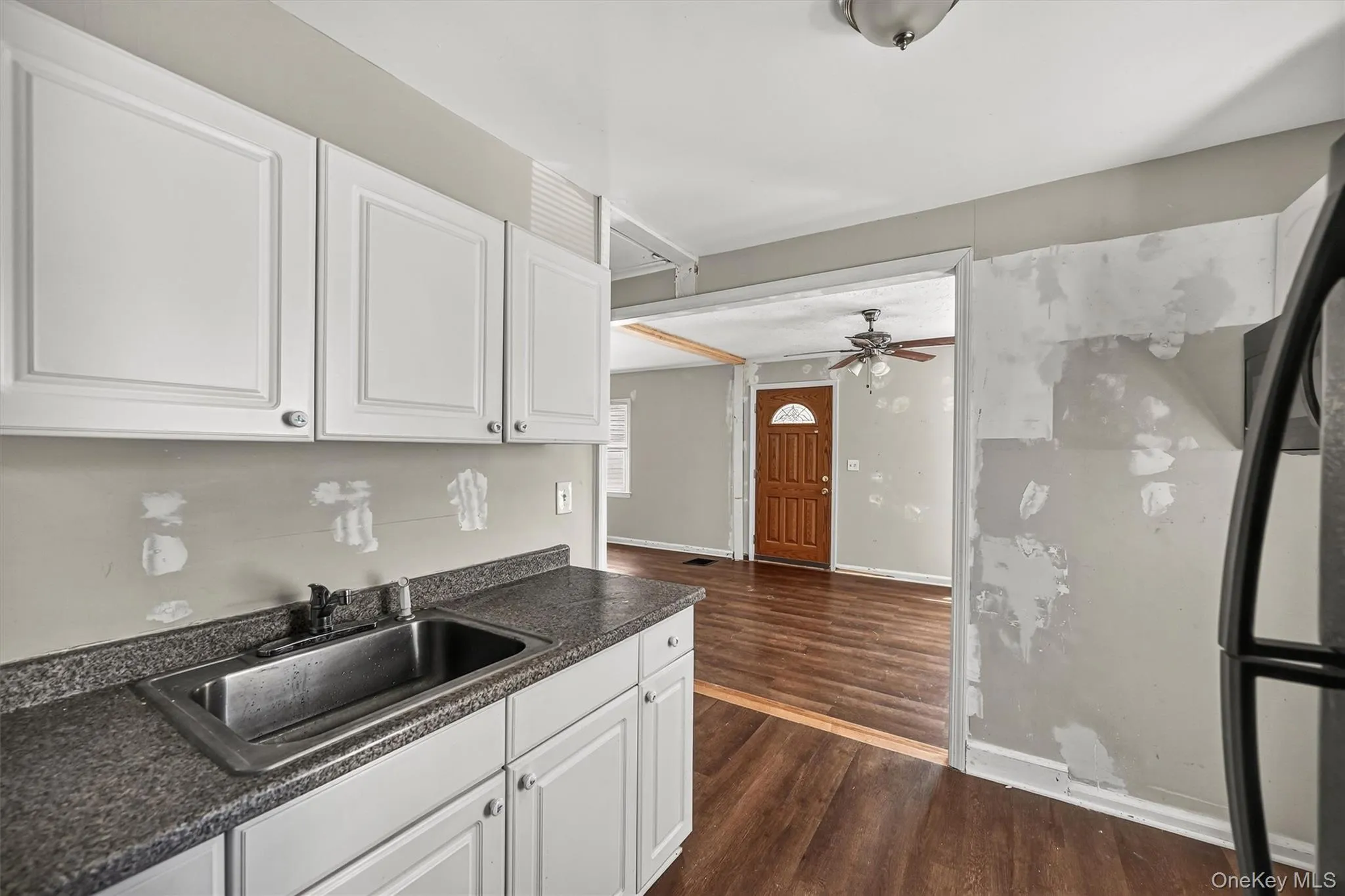 83 Center Street, Highlands, NY, 2 Bedrooms Bedrooms, 5 Rooms Rooms,1 BathroomBathrooms,Residential,For Rent,Center,0,1040293 83 Center Street, Highlands, NY, 2 Bedrooms Bedrooms, 5 Rooms Rooms,1 BathroomBathrooms,Residential,For Rent,Center,0,1040293