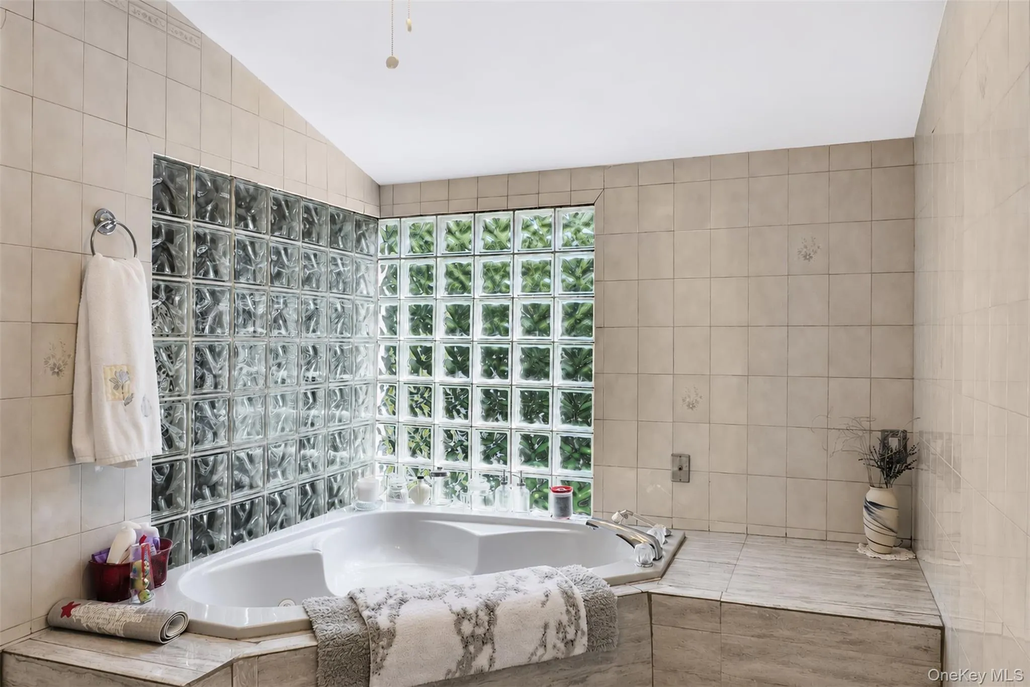 17 Sundial Lane, Brookhaven, NY, 7 Bedrooms Bedrooms, 11 Rooms Rooms,2 BathroomsBathrooms,Residential,For Rent,Sundial,0,1040295 17 Sundial Lane, Brookhaven, NY, 7 Bedrooms Bedrooms, 11 Rooms Rooms,2 BathroomsBathrooms,Residential,For Rent,Sundial,0,1040295