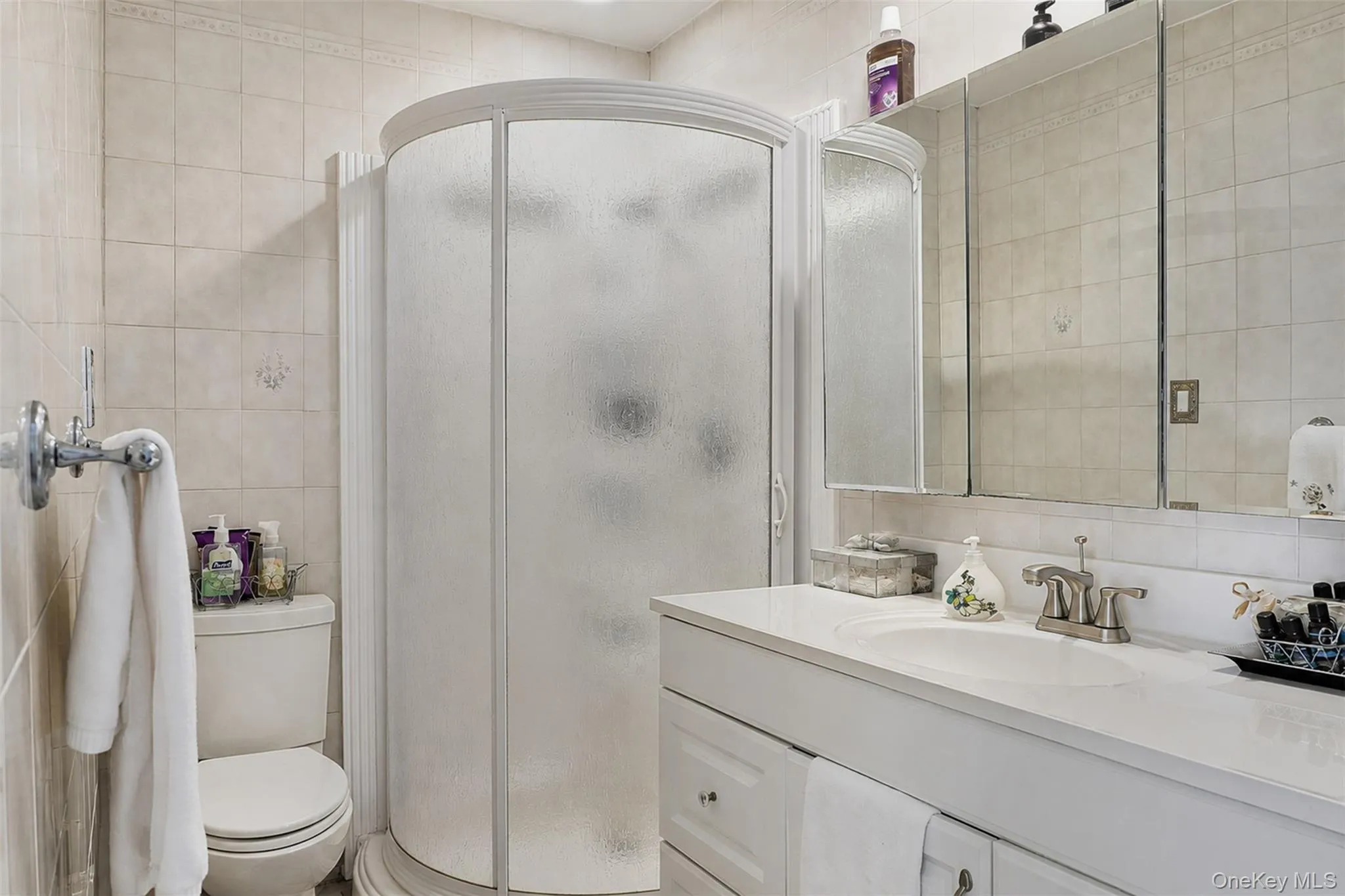 17 Sundial Lane, Brookhaven, NY, 7 Bedrooms Bedrooms, 11 Rooms Rooms,2 BathroomsBathrooms,Residential,For Rent,Sundial,0,1040295 17 Sundial Lane, Brookhaven, NY, 7 Bedrooms Bedrooms, 11 Rooms Rooms,2 BathroomsBathrooms,Residential,For Rent,Sundial,0,1040295