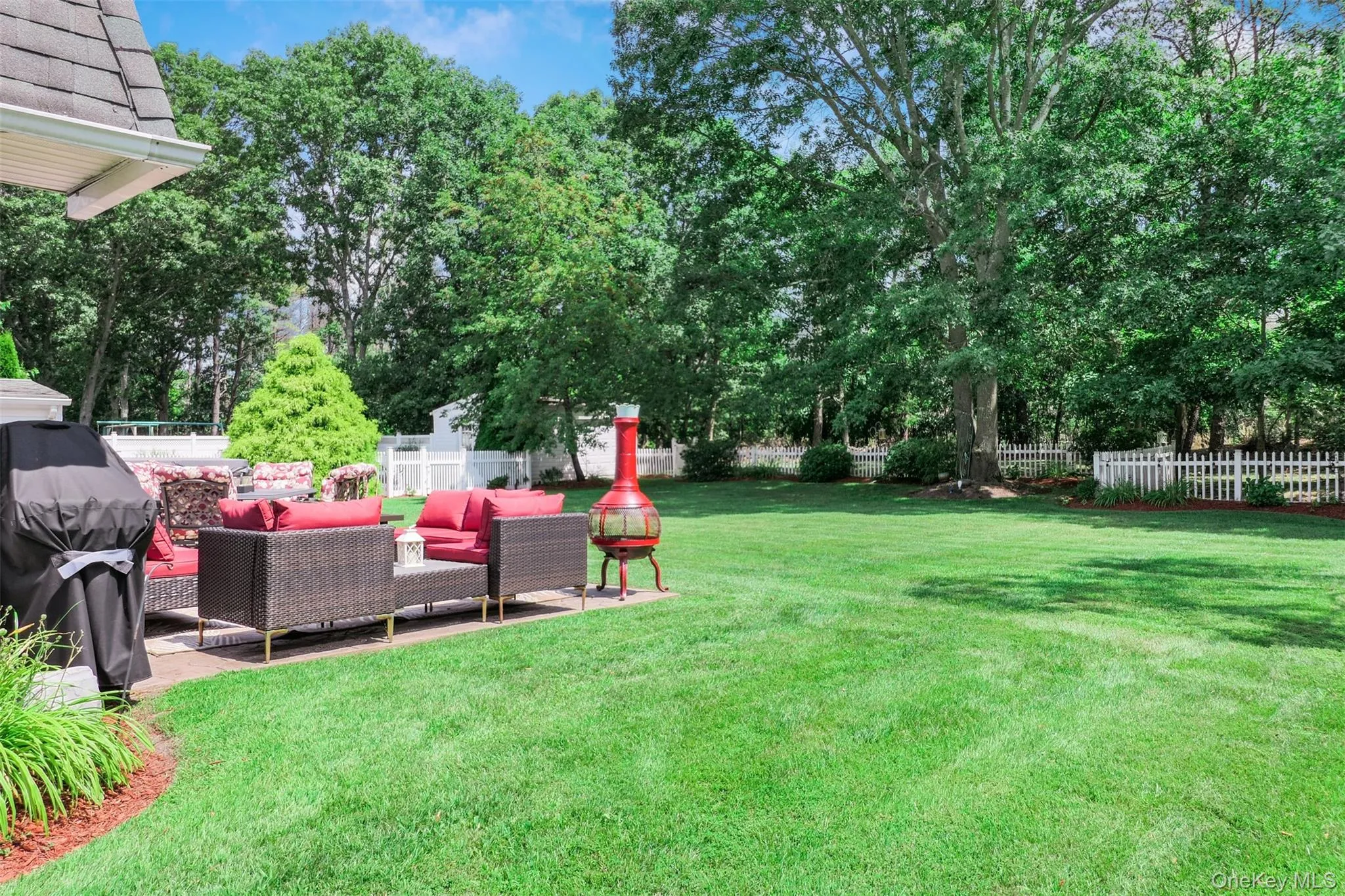17 Sundial Lane, Brookhaven, NY, 7 Bedrooms Bedrooms, 11 Rooms Rooms,2 BathroomsBathrooms,Residential,For Rent,Sundial,0,1040295 17 Sundial Lane, Brookhaven, NY, 7 Bedrooms Bedrooms, 11 Rooms Rooms,2 BathroomsBathrooms,Residential,For Rent,Sundial,0,1040295
