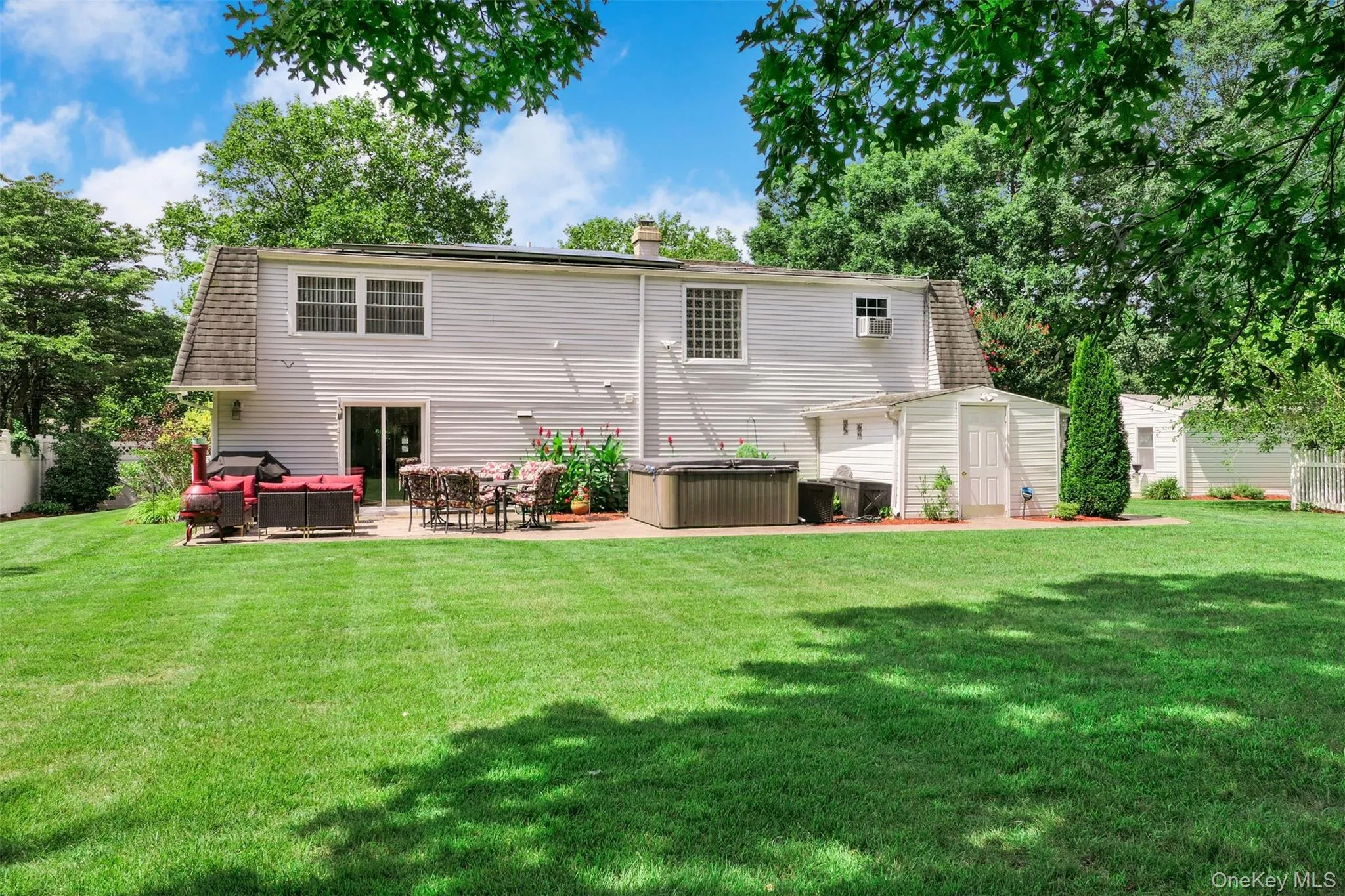 17 Sundial Lane, Brookhaven, NY, 7 Bedrooms Bedrooms, 11 Rooms Rooms,2 BathroomsBathrooms,Residential,For Rent,Sundial,0,1040295 17 Sundial Lane, Brookhaven, NY, 7 Bedrooms Bedrooms, 11 Rooms Rooms,2 BathroomsBathrooms,Residential,For Rent,Sundial,0,1040295
