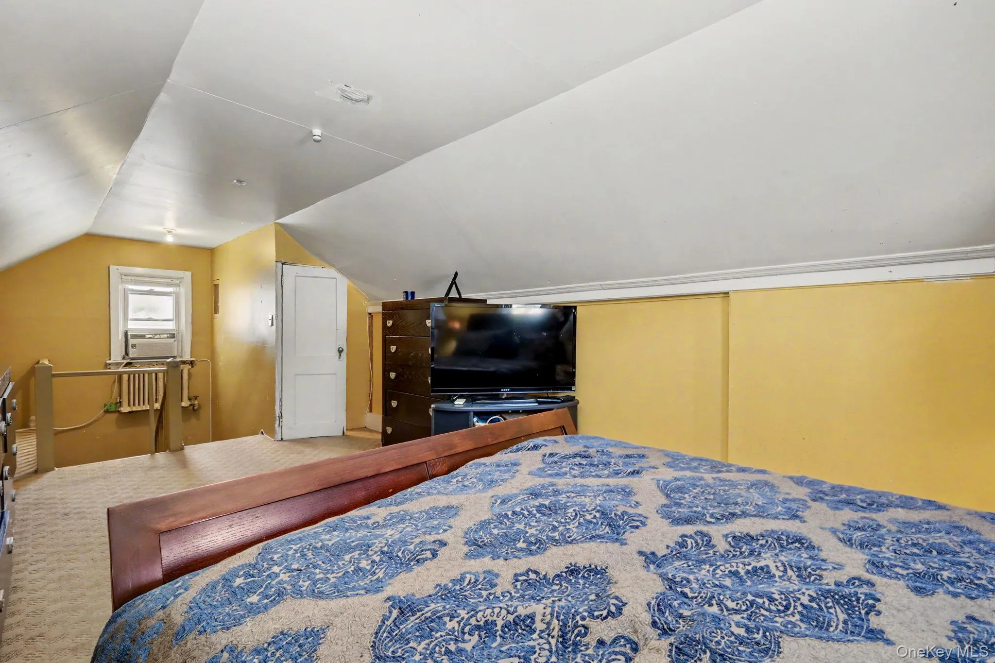 26 Elliot Street, Mount Vernon, NY, 3 Bedrooms Bedrooms, 12 Rooms Rooms,1 BathroomBathrooms,Residential,For Rent,Elliot,0,1040296 26 Elliot Street, Mount Vernon, NY, 3 Bedrooms Bedrooms, 12 Rooms Rooms,1 BathroomBathrooms,Residential,For Rent,Elliot,0,1040296