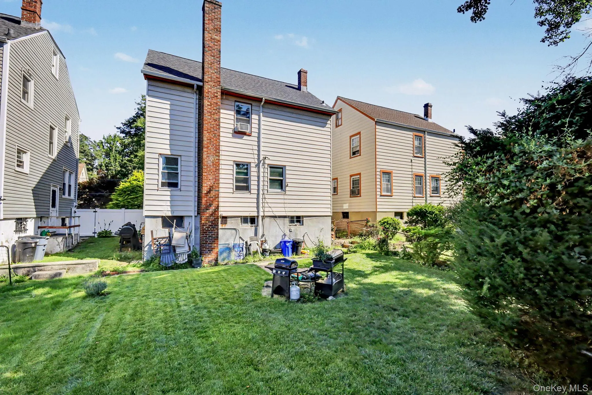 26 Elliot Street, Mount Vernon, NY, 3 Bedrooms Bedrooms, 12 Rooms Rooms,1 BathroomBathrooms,Residential,For Rent,Elliot,0,1040296 26 Elliot Street, Mount Vernon, NY, 3 Bedrooms Bedrooms, 12 Rooms Rooms,1 BathroomBathrooms,Residential,For Rent,Elliot,0,1040296