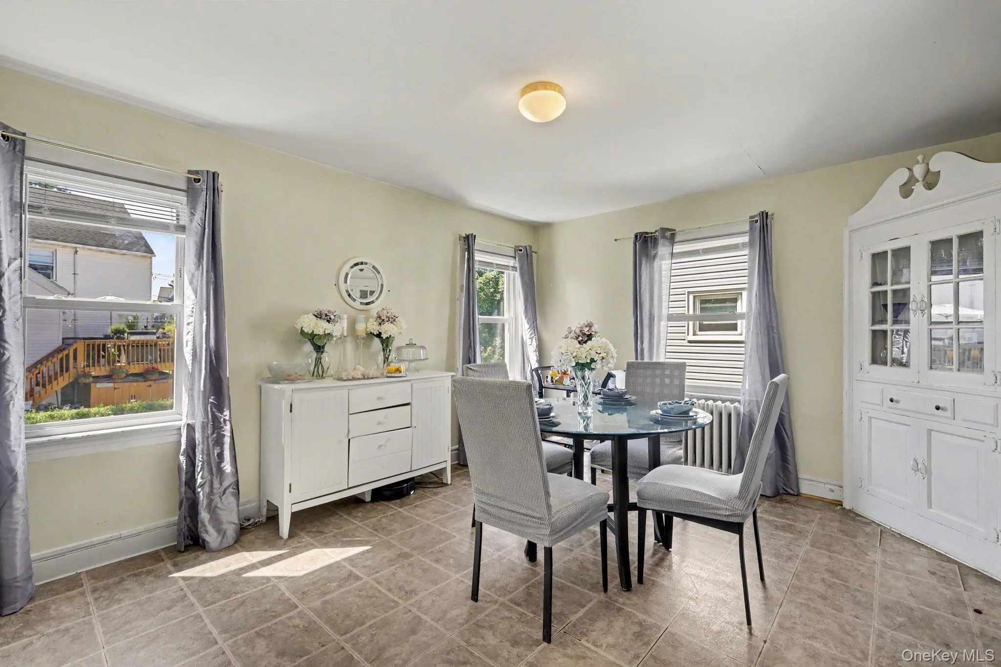 26 Elliot Street, Mount Vernon, NY, 3 Bedrooms Bedrooms, 12 Rooms Rooms,1 BathroomBathrooms,Residential,For Rent,Elliot,0,1040296 26 Elliot Street, Mount Vernon, NY, 3 Bedrooms Bedrooms, 12 Rooms Rooms,1 BathroomBathrooms,Residential,For Rent,Elliot,0,1040296