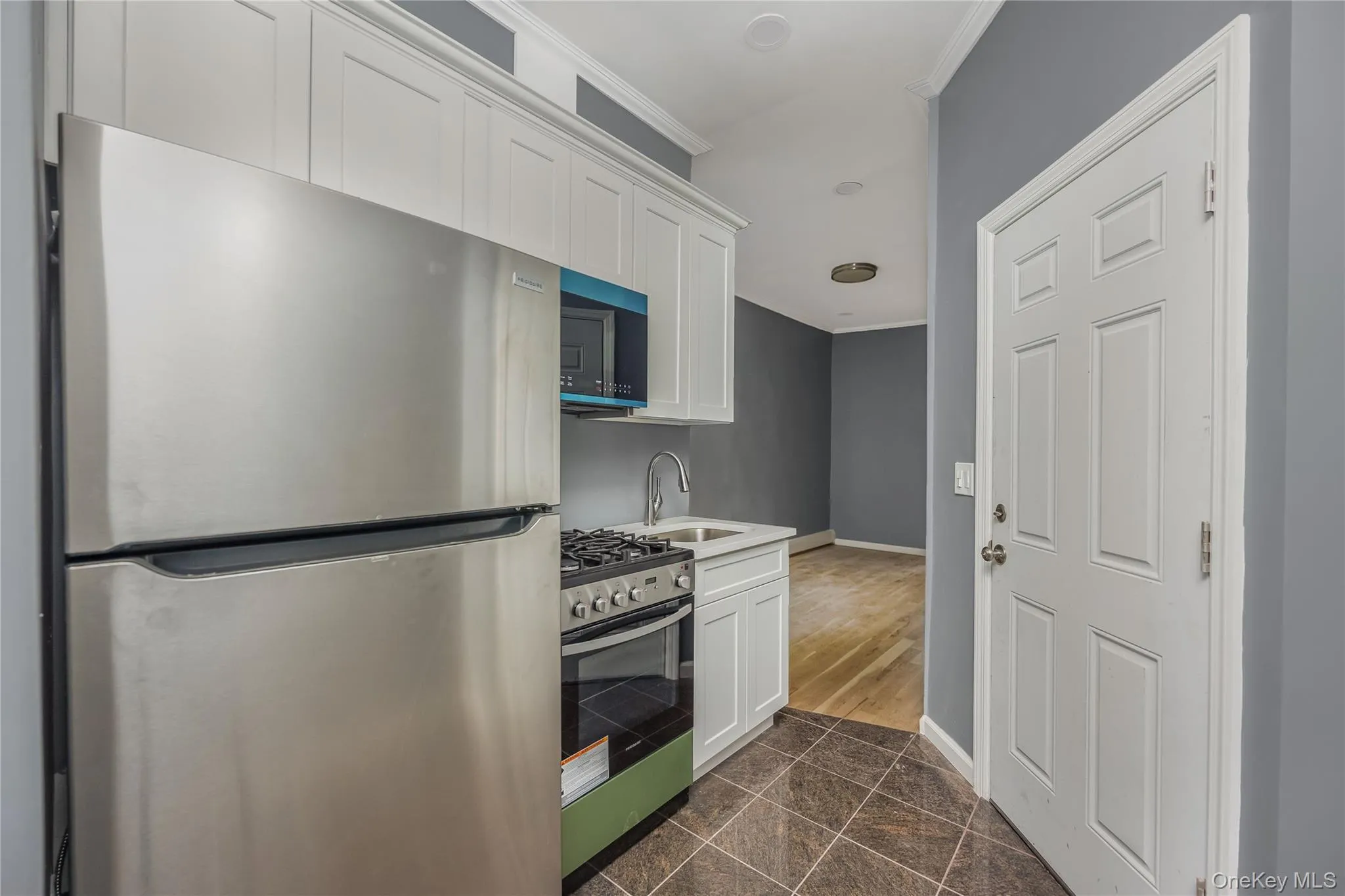 298 Cooper Street, New York, NY, 3 Bedrooms Bedrooms, 6 Rooms Rooms,1 BathroomBathrooms,Residential Lease,For Rent,Cooper,0,1040297 298 Cooper Street, New York, NY, 3 Bedrooms Bedrooms, 6 Rooms Rooms,1 BathroomBathrooms,Residential Lease,For Rent,Cooper,0,1040297