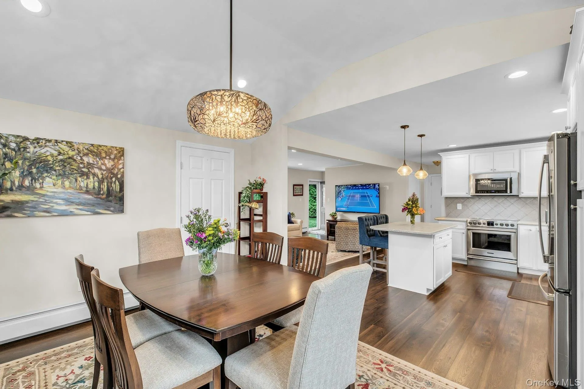 42 Dock Lane, Hempstead, NY, 4 Bedrooms Bedrooms, 7 Rooms Rooms,2 BathroomsBathrooms,Residential,For Rent,Dock,0,1040298 42 Dock Lane, Hempstead, NY, 4 Bedrooms Bedrooms, 7 Rooms Rooms,2 BathroomsBathrooms,Residential,For Rent,Dock,0,1040298
