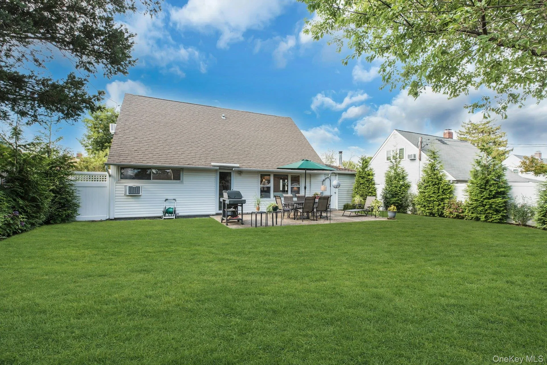 42 Dock Lane, Hempstead, NY, 4 Bedrooms Bedrooms, 7 Rooms Rooms,2 BathroomsBathrooms,Residential,For Rent,Dock,0,1040298 42 Dock Lane, Hempstead, NY, 4 Bedrooms Bedrooms, 7 Rooms Rooms,2 BathroomsBathrooms,Residential,For Rent,Dock,0,1040298