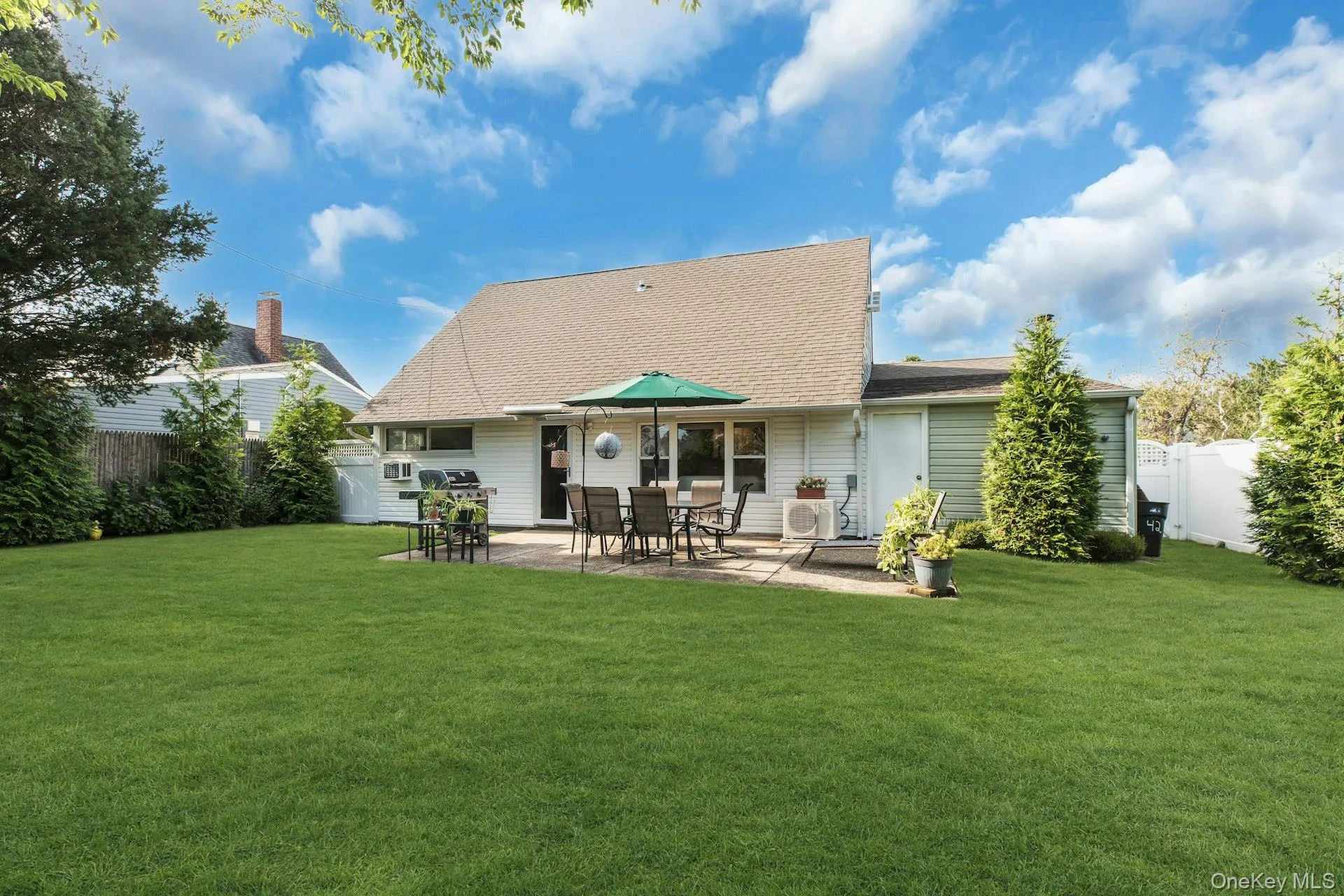 42 Dock Lane, Hempstead, NY, 4 Bedrooms Bedrooms, 7 Rooms Rooms,2 BathroomsBathrooms,Residential,For Rent,Dock,0,1040298 42 Dock Lane, Hempstead, NY, 4 Bedrooms Bedrooms, 7 Rooms Rooms,2 BathroomsBathrooms,Residential,For Rent,Dock,0,1040298