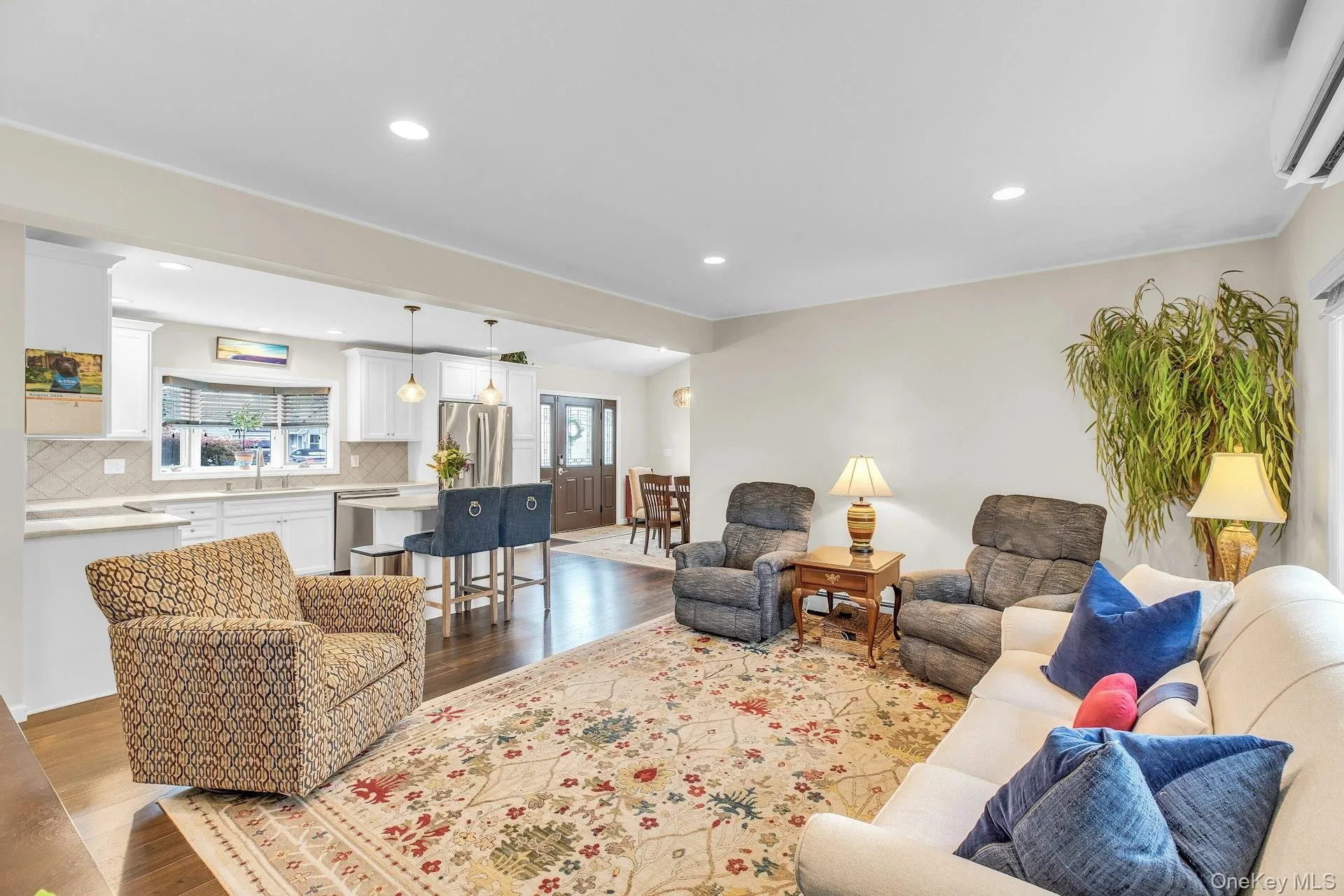 42 Dock Lane, Hempstead, NY, 4 Bedrooms Bedrooms, 7 Rooms Rooms,2 BathroomsBathrooms,Residential,For Rent,Dock,0,1040298 42 Dock Lane, Hempstead, NY, 4 Bedrooms Bedrooms, 7 Rooms Rooms,2 BathroomsBathrooms,Residential,For Rent,Dock,0,1040298
