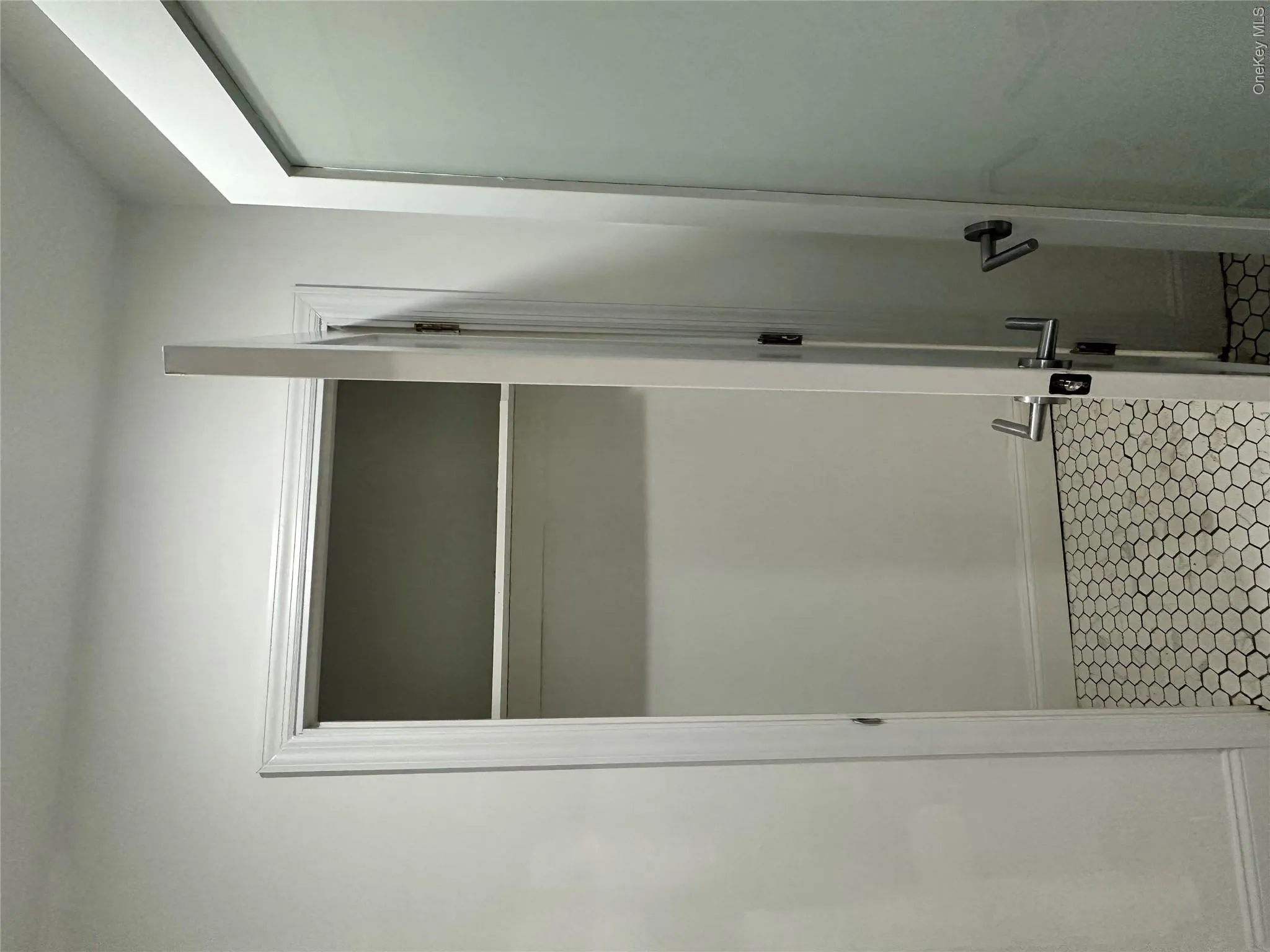 2385 Barker Avenue, New York, NY, 1 Room Rooms,1 BathroomBathrooms,Residential,For Rent,Barker,0,1040299 2385 Barker Avenue, New York, NY, 1 Room Rooms,1 BathroomBathrooms,Residential,For Rent,Barker,0,1040299
