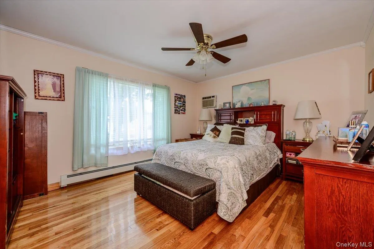 694 Pease Lane, Islip, NY, 5 Bedrooms Bedrooms, 8 Rooms Rooms,2 BathroomsBathrooms,Residential,For Rent,Pease,0,1040300 694 Pease Lane, Islip, NY, 5 Bedrooms Bedrooms, 8 Rooms Rooms,2 BathroomsBathrooms,Residential,For Rent,Pease,0,1040300