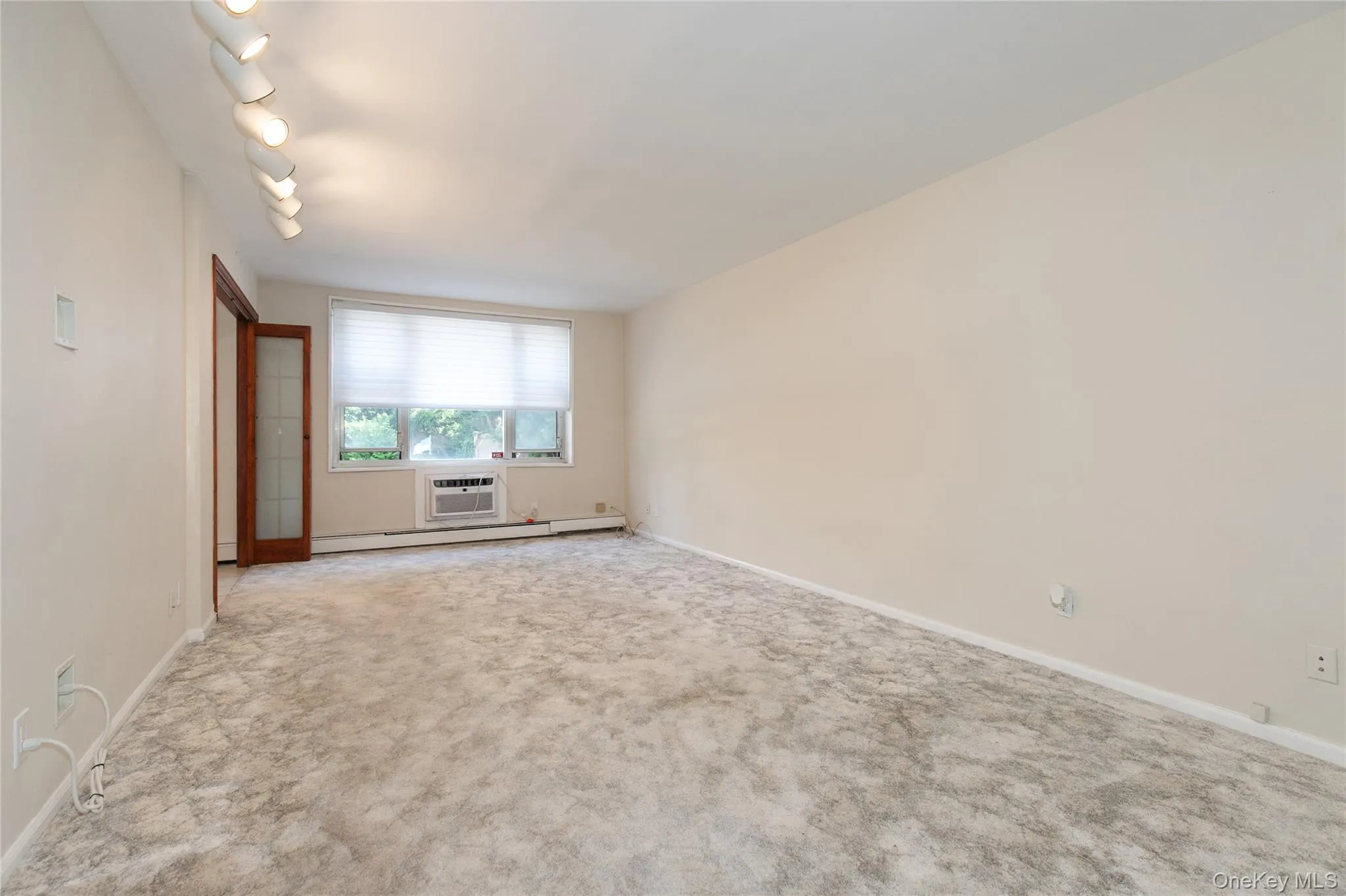 185 Middle Neck, North Hempstead, NY, 1 Bedroom Bedrooms, 4 Rooms Rooms,1 BathroomBathrooms,Residential,For Rent,Middle Neck,0,1040303 185 Middle Neck, North Hempstead, NY, 1 Bedroom Bedrooms, 4 Rooms Rooms,1 BathroomBathrooms,Residential,For Rent,Middle Neck,0,1040303