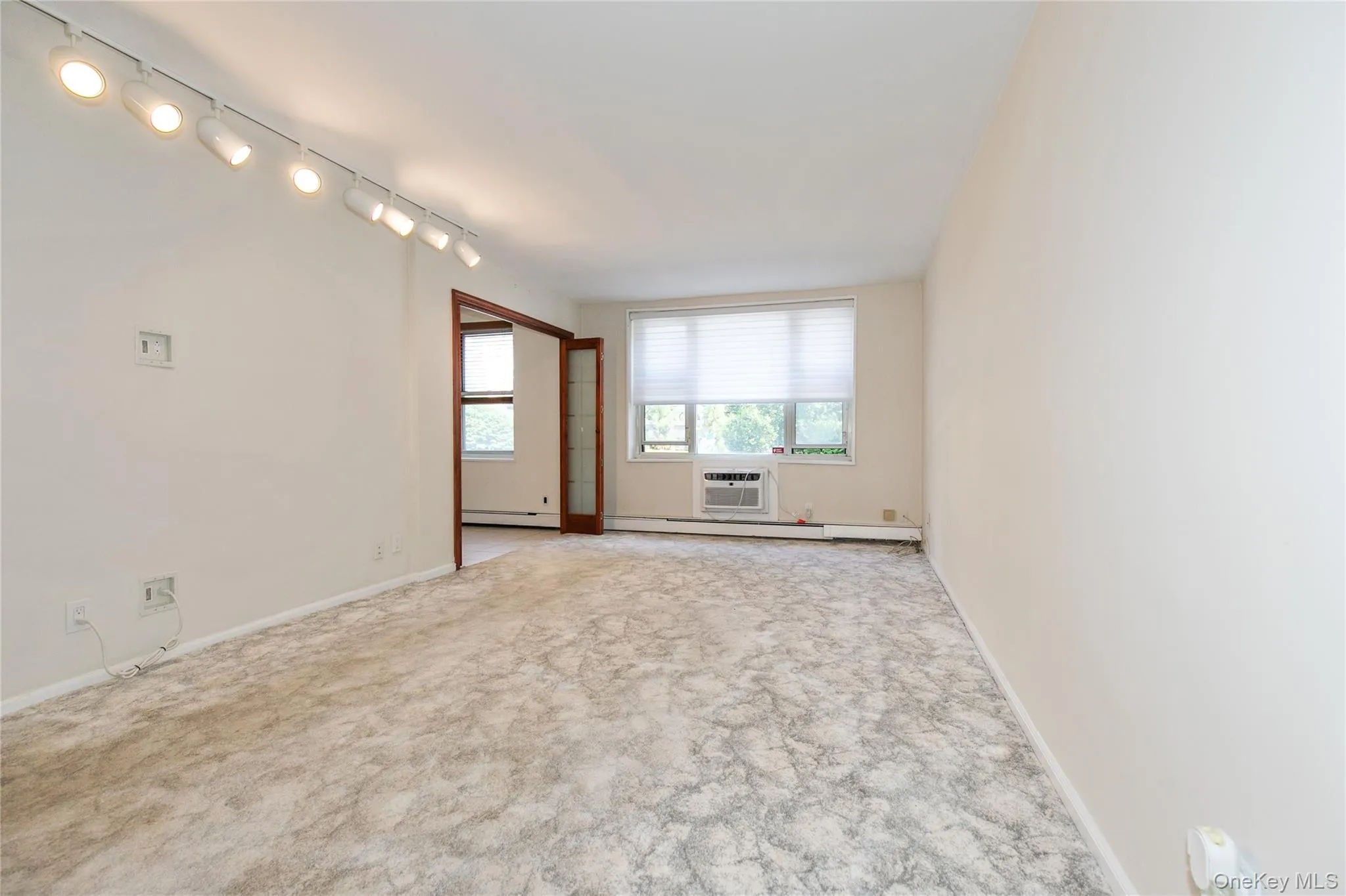 185 Middle Neck, North Hempstead, NY, 1 Bedroom Bedrooms, 4 Rooms Rooms,1 BathroomBathrooms,Residential,For Rent,Middle Neck,0,1040303 185 Middle Neck, North Hempstead, NY, 1 Bedroom Bedrooms, 4 Rooms Rooms,1 BathroomBathrooms,Residential,For Rent,Middle Neck,0,1040303