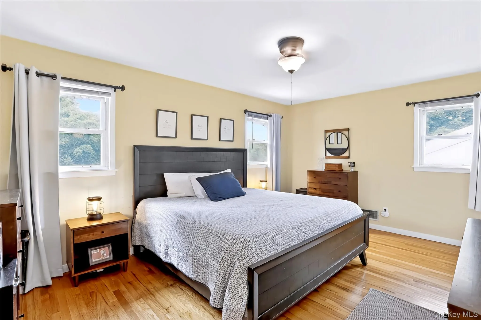 11 Crestwood Drive, Ramapo, NY, 3 Bedrooms Bedrooms, 8 Rooms Rooms,1 BathroomBathrooms,Residential,For Rent,Crestwood,0,1040306 11 Crestwood Drive, Ramapo, NY, 3 Bedrooms Bedrooms, 8 Rooms Rooms,1 BathroomBathrooms,Residential,For Rent,Crestwood,0,1040306