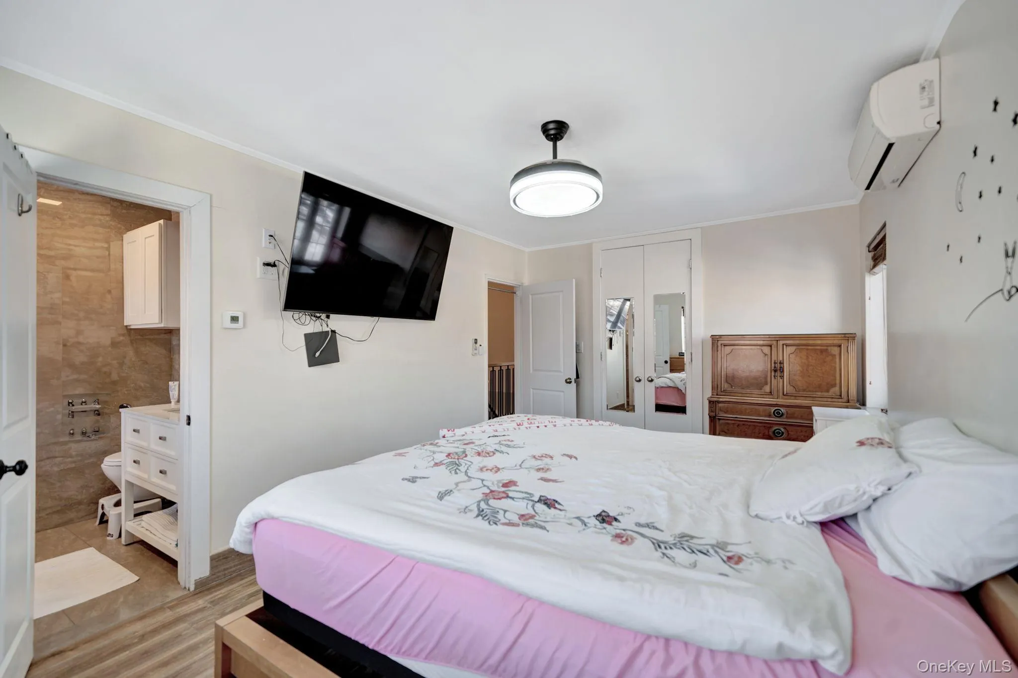 1701 Burnett Street, New York, NY, 3 Bedrooms Bedrooms, 4 Rooms Rooms,2 BathroomsBathrooms,Residential Lease,For Rent,Burnett,0,1040308 1701 Burnett Street, New York, NY, 3 Bedrooms Bedrooms, 4 Rooms Rooms,2 BathroomsBathrooms,Residential Lease,For Rent,Burnett,0,1040308