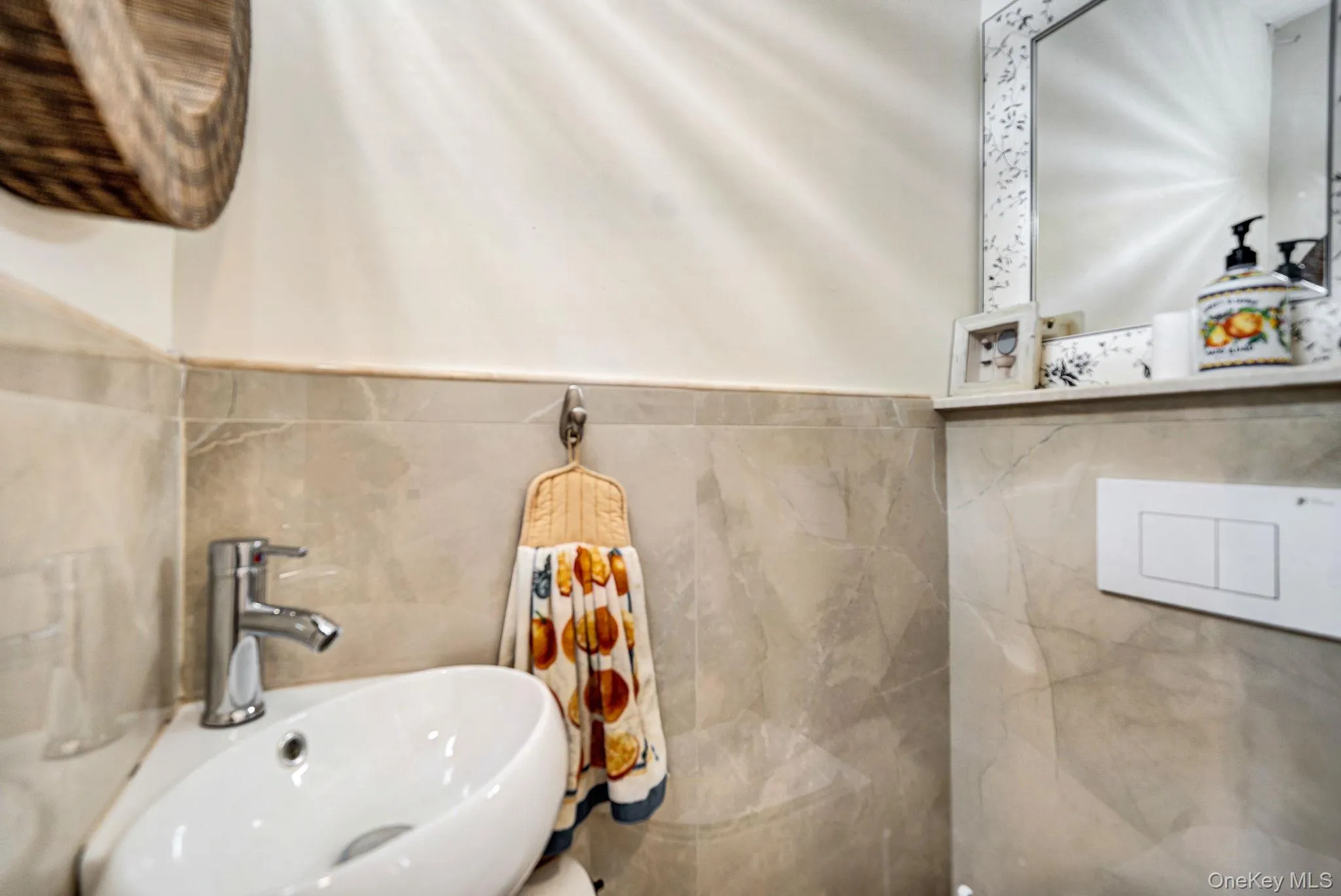 1701 Burnett Street, New York, NY, 3 Bedrooms Bedrooms, 4 Rooms Rooms,2 BathroomsBathrooms,Residential Lease,For Rent,Burnett,0,1040308 1701 Burnett Street, New York, NY, 3 Bedrooms Bedrooms, 4 Rooms Rooms,2 BathroomsBathrooms,Residential Lease,For Rent,Burnett,0,1040308
