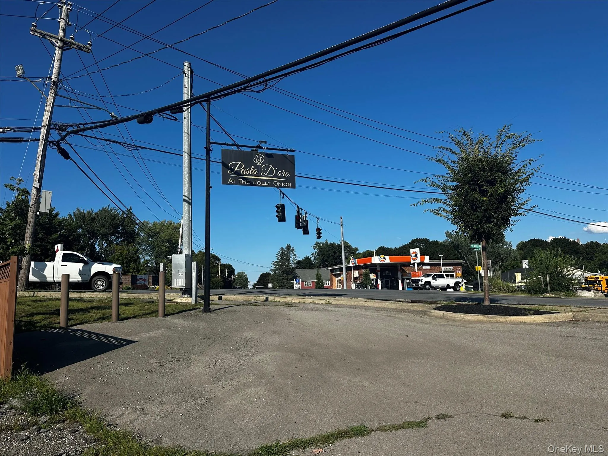 Traffic Light Corner - Highly Visible Location! Traffic Light Corner - Highly Visible Location!