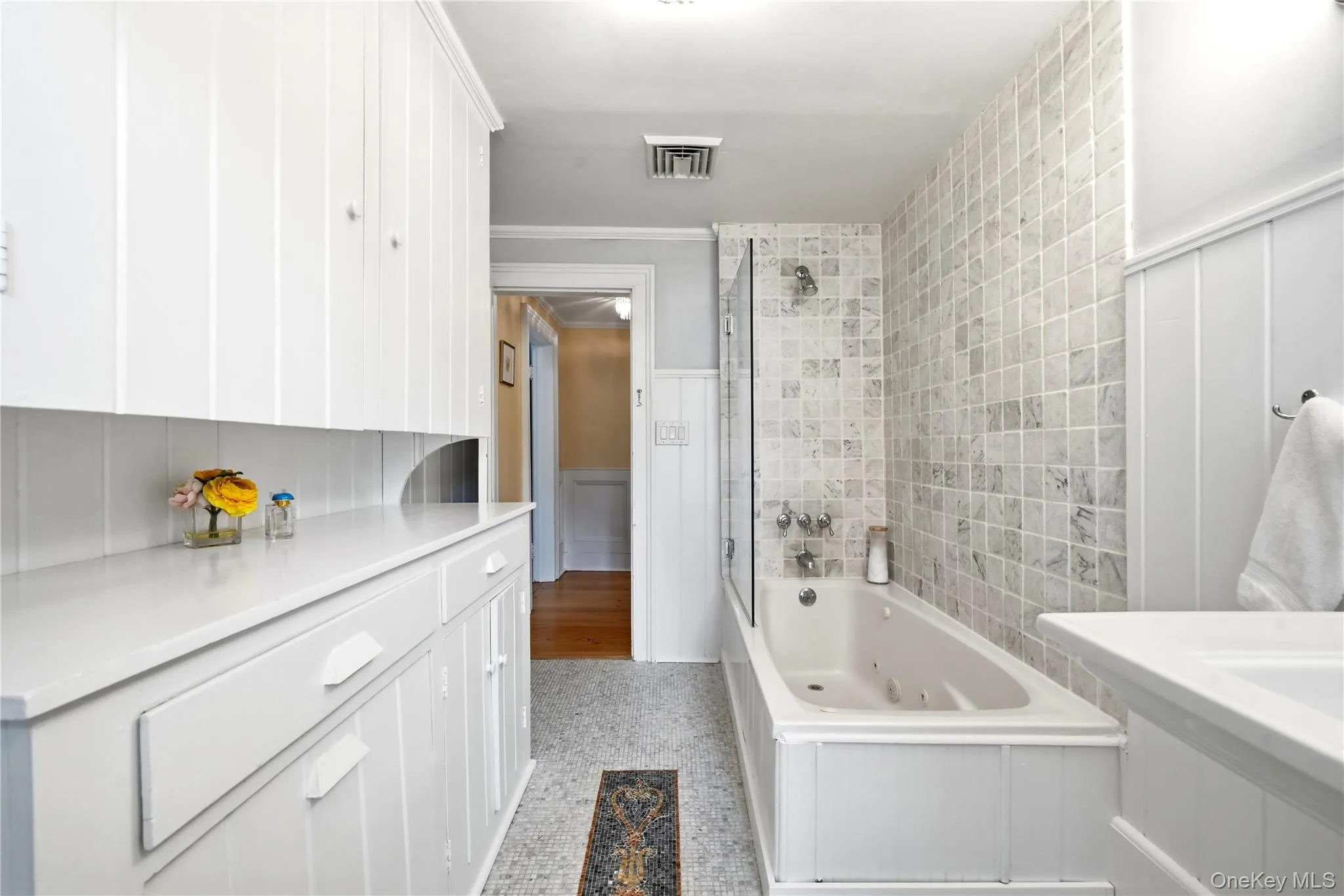 129 Bayview Avenue, Babylon, NY, 3 Bedrooms Bedrooms, 10 Rooms Rooms,2 BathroomsBathrooms,Residential,For Rent,Bayview,0,1040311 129 Bayview Avenue, Babylon, NY, 3 Bedrooms Bedrooms, 10 Rooms Rooms,2 BathroomsBathrooms,Residential,For Rent,Bayview,0,1040311
