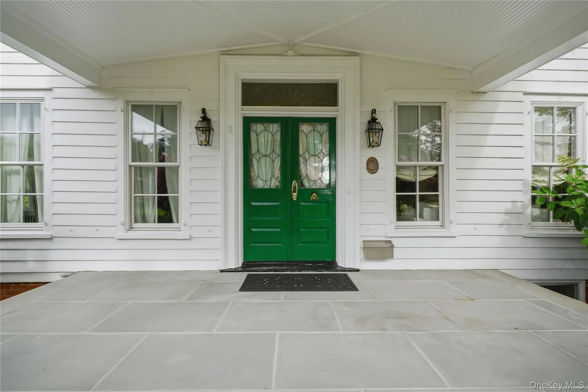 129 Bayview Avenue, Babylon, NY, 3 Bedrooms Bedrooms, 10 Rooms Rooms,2 BathroomsBathrooms,Residential,For Rent,Bayview,0,1040311 129 Bayview Avenue, Babylon, NY, 3 Bedrooms Bedrooms, 10 Rooms Rooms,2 BathroomsBathrooms,Residential,For Rent,Bayview,0,1040311
