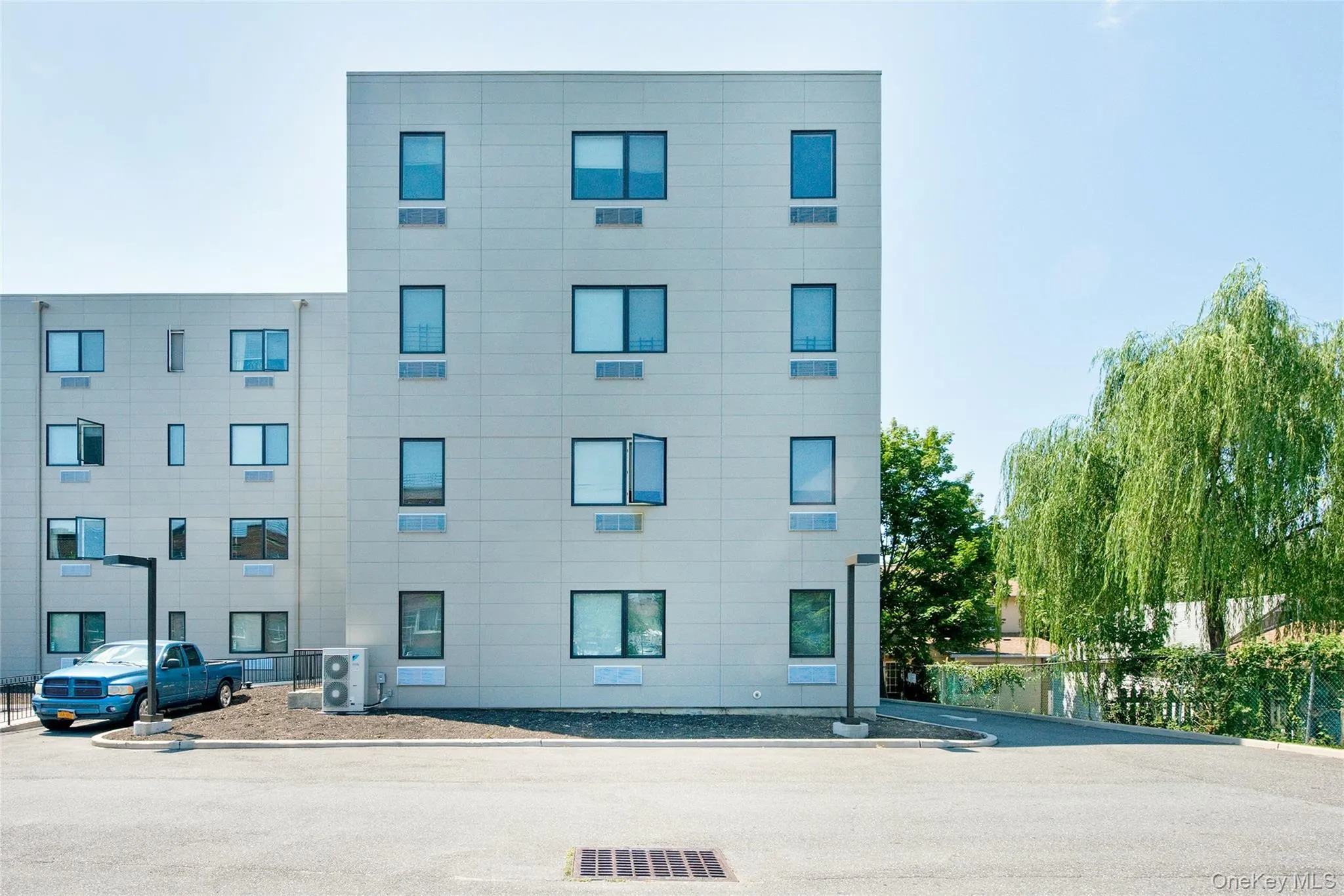479 Front Street, Hempstead, NY, 1 Bedroom Bedrooms, 3 Rooms Rooms,1 BathroomBathrooms,Residential Lease,For Rent,Front,0,1040313 479 Front Street, Hempstead, NY, 1 Bedroom Bedrooms, 3 Rooms Rooms,1 BathroomBathrooms,Residential Lease,For Rent,Front,0,1040313
