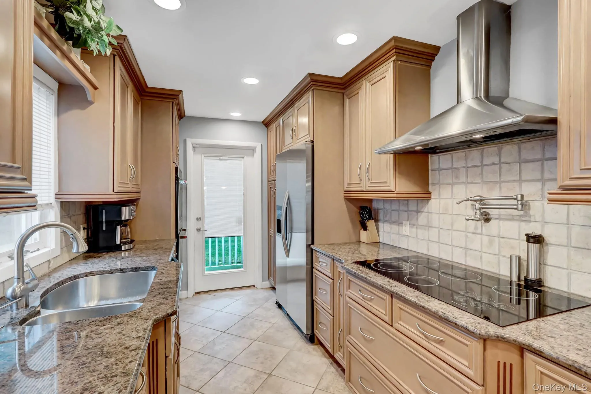 61 Gridley Street, Islip, NY, 3 Bedrooms Bedrooms, 7 Rooms Rooms,1 BathroomBathrooms,Residential,For Rent,Gridley,0,1040321 61 Gridley Street, Islip, NY, 3 Bedrooms Bedrooms, 7 Rooms Rooms,1 BathroomBathrooms,Residential,For Rent,Gridley,0,1040321