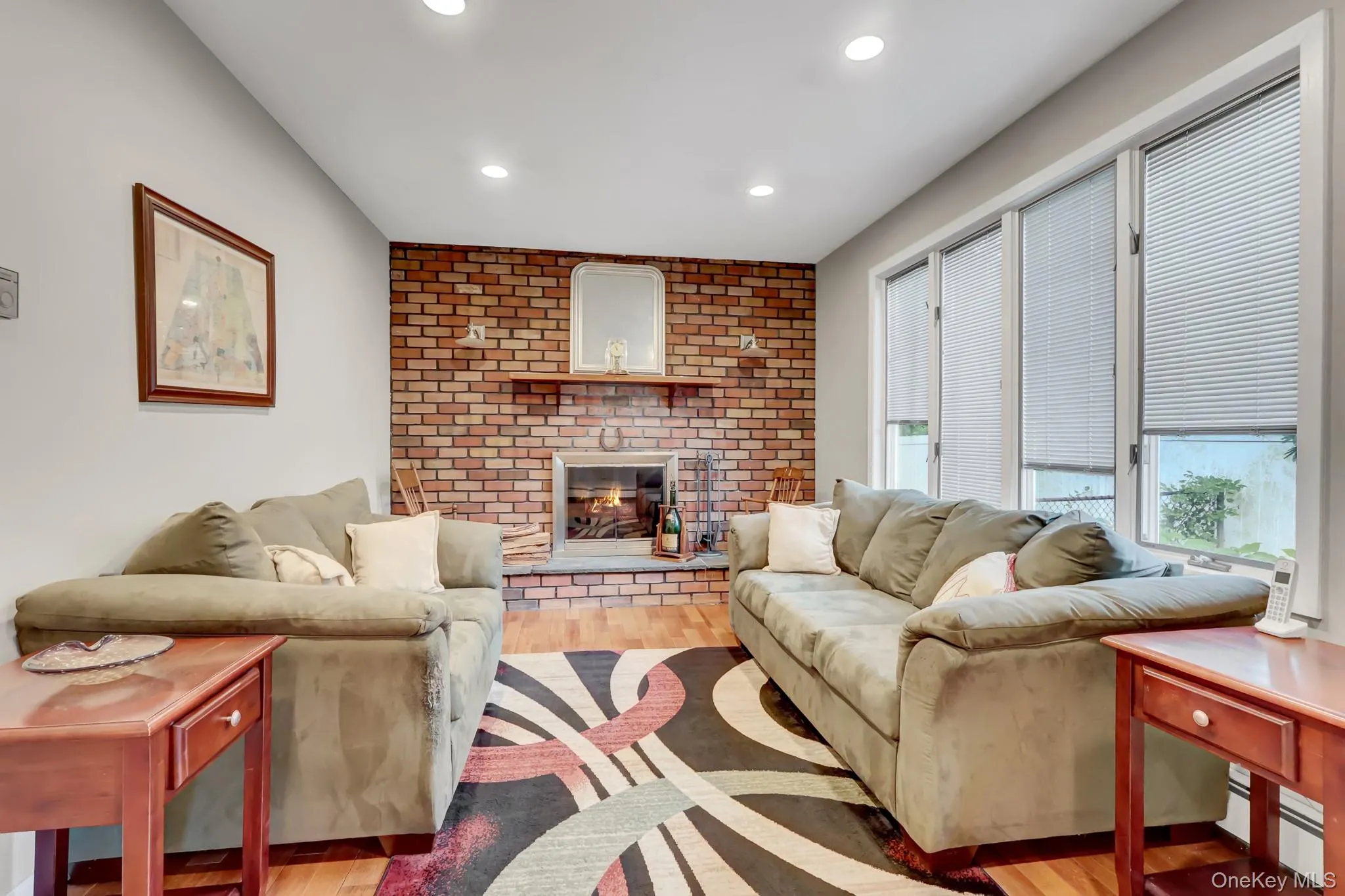 61 Gridley Street, Islip, NY, 3 Bedrooms Bedrooms, 7 Rooms Rooms,1 BathroomBathrooms,Residential,For Rent,Gridley,0,1040321 61 Gridley Street, Islip, NY, 3 Bedrooms Bedrooms, 7 Rooms Rooms,1 BathroomBathrooms,Residential,For Rent,Gridley,0,1040321