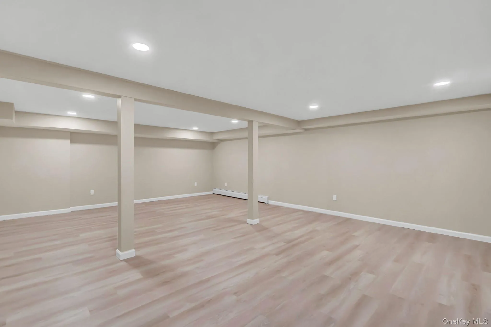 61 Gridley Street, Islip, NY, 3 Bedrooms Bedrooms, 7 Rooms Rooms,1 BathroomBathrooms,Residential,For Rent,Gridley,0,1040321 61 Gridley Street, Islip, NY, 3 Bedrooms Bedrooms, 7 Rooms Rooms,1 BathroomBathrooms,Residential,For Rent,Gridley,0,1040321