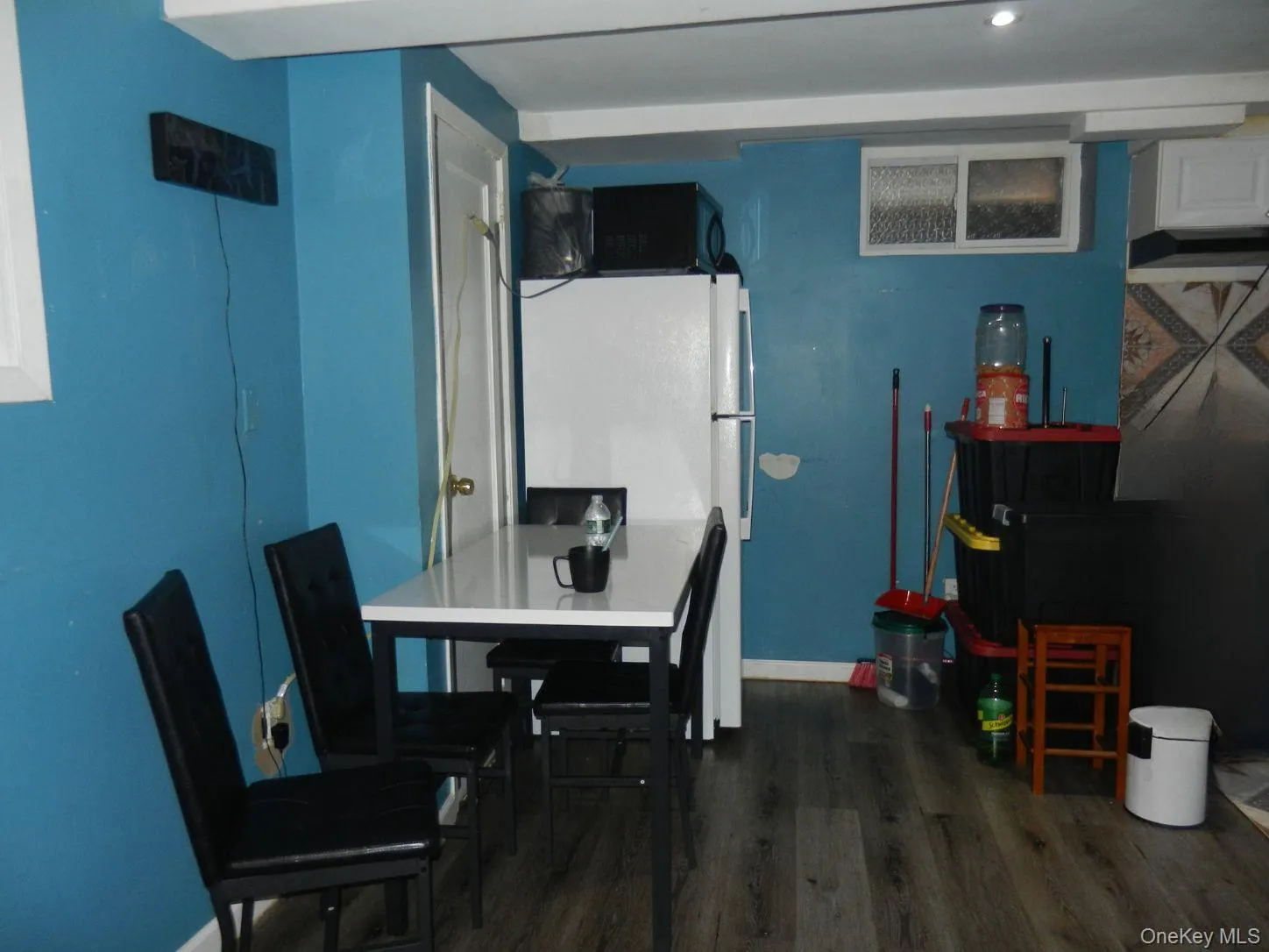 17220 111th Avenue, New York, NY, 3 Bedrooms Bedrooms, 8 Rooms Rooms,2 BathroomsBathrooms,Residential,For Rent,111th,0,1040323 17220 111th Avenue, New York, NY, 3 Bedrooms Bedrooms, 8 Rooms Rooms,2 BathroomsBathrooms,Residential,For Rent,111th,0,1040323