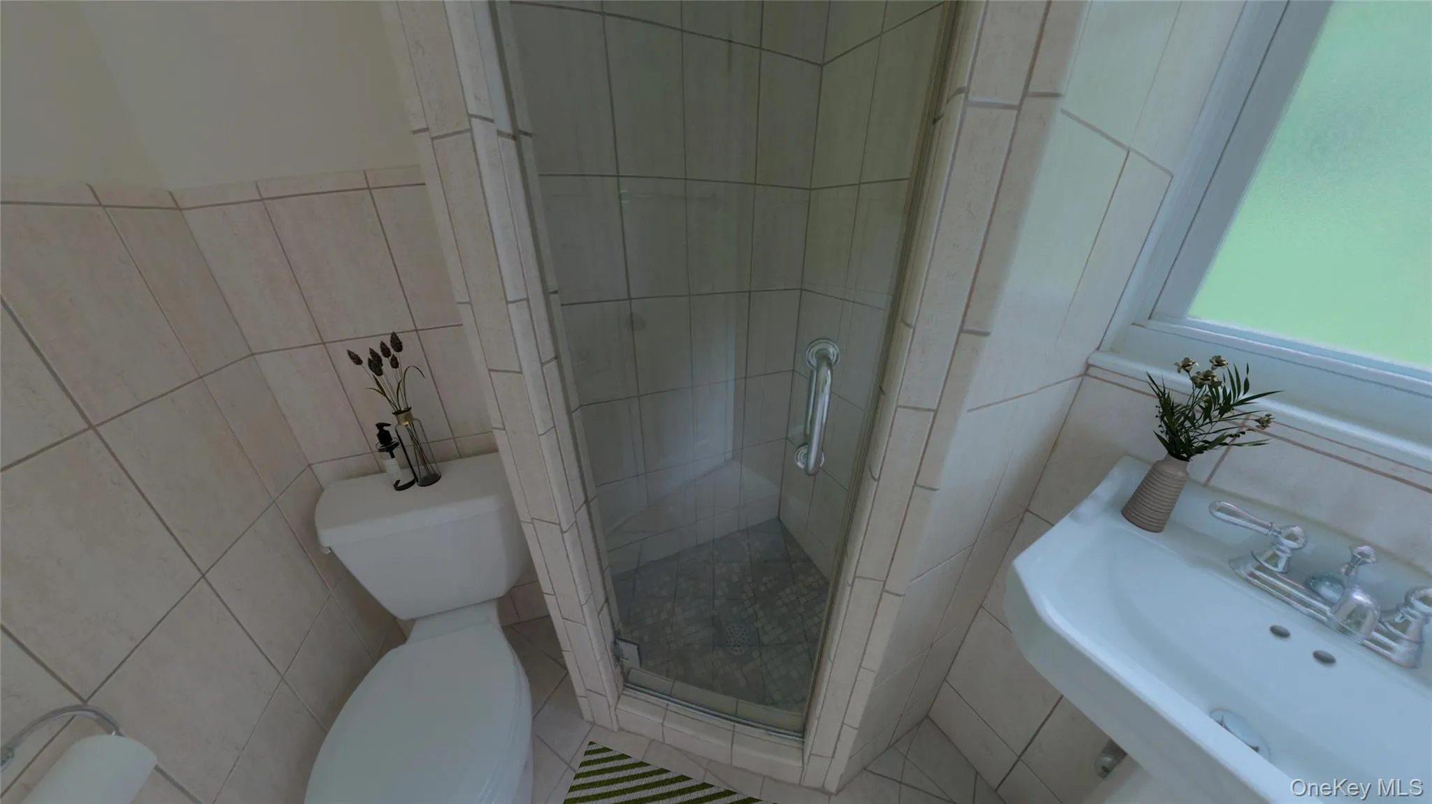 Upstairs Bathroom Upstairs Bathroom