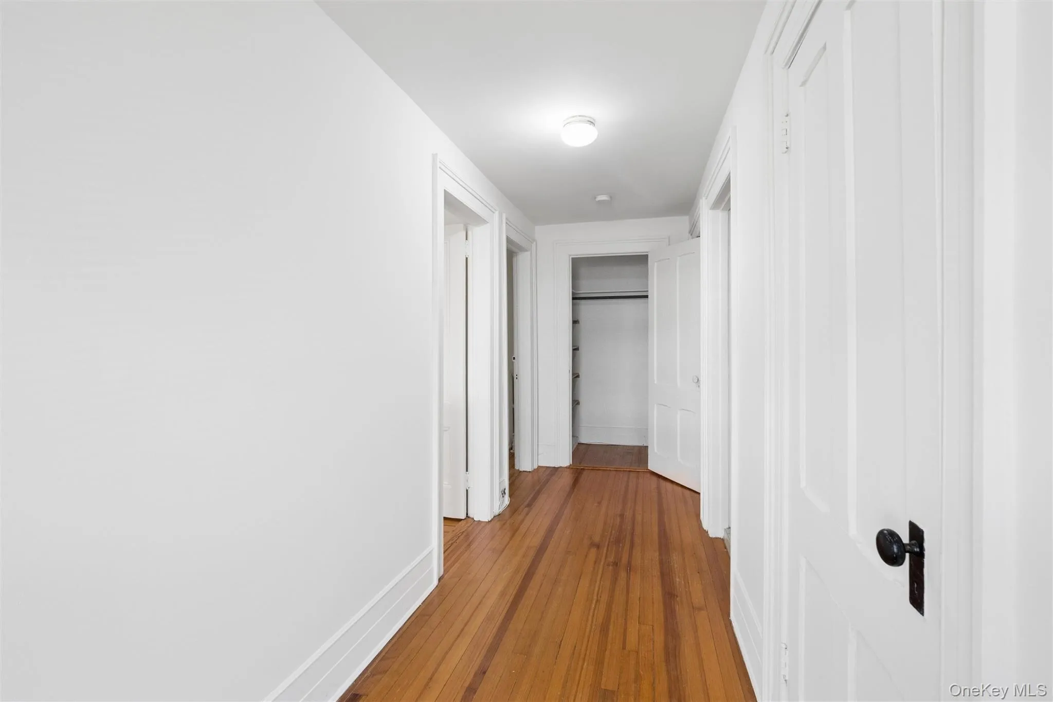 208A Wheatley Road, Oyster Bay, NY, 3 Bedrooms Bedrooms, 6 Rooms Rooms,1 BathroomBathrooms,Residential Lease,For Rent,Wheatley,0,1040325 208A Wheatley Road, Oyster Bay, NY, 3 Bedrooms Bedrooms, 6 Rooms Rooms,1 BathroomBathrooms,Residential Lease,For Rent,Wheatley,0,1040325