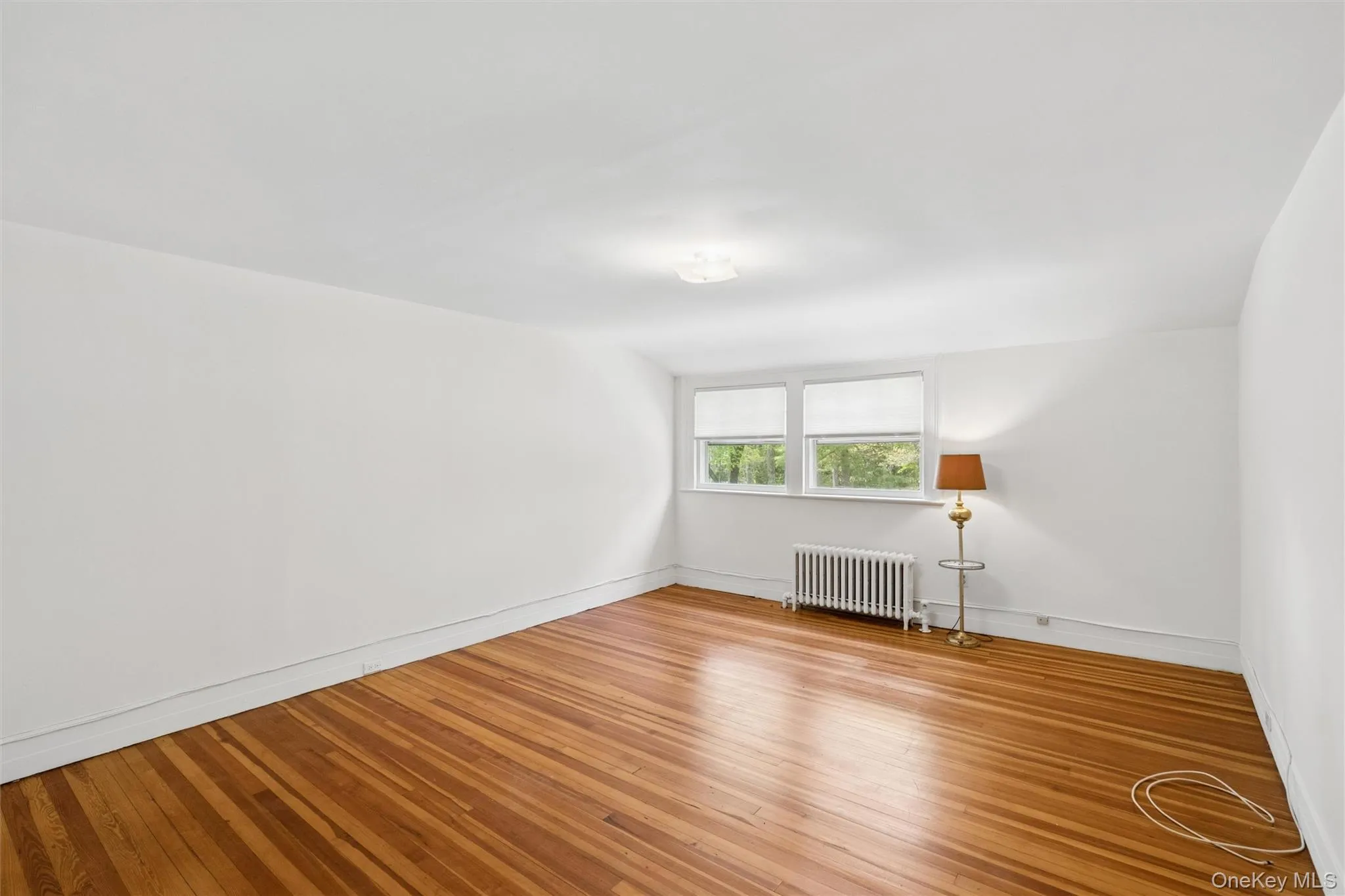 208A Wheatley Road, Oyster Bay, NY, 3 Bedrooms Bedrooms, 6 Rooms Rooms,1 BathroomBathrooms,Residential Lease,For Rent,Wheatley,0,1040325 208A Wheatley Road, Oyster Bay, NY, 3 Bedrooms Bedrooms, 6 Rooms Rooms,1 BathroomBathrooms,Residential Lease,For Rent,Wheatley,0,1040325