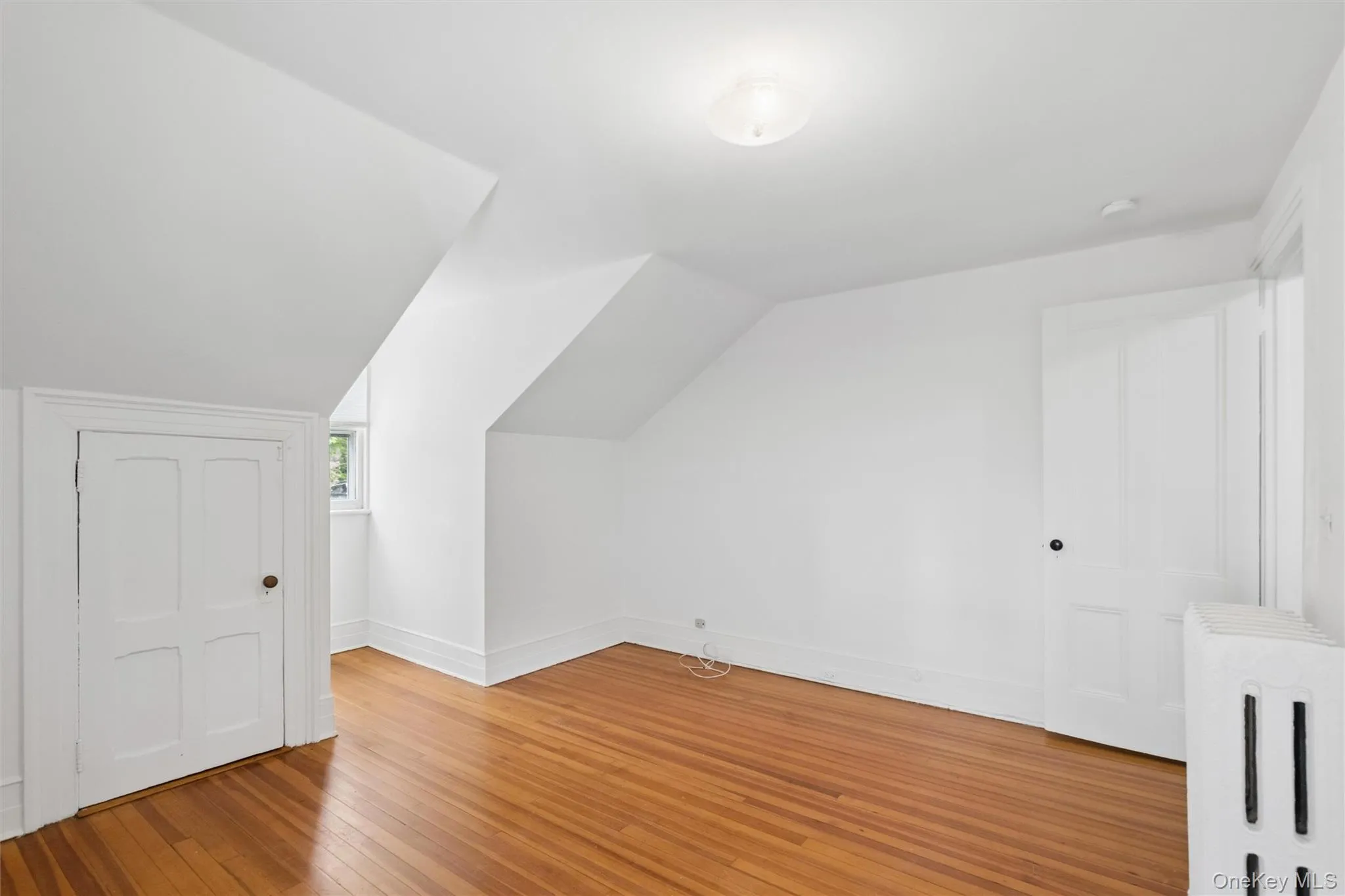 208A Wheatley Road, Oyster Bay, NY, 3 Bedrooms Bedrooms, 6 Rooms Rooms,1 BathroomBathrooms,Residential Lease,For Rent,Wheatley,0,1040325 208A Wheatley Road, Oyster Bay, NY, 3 Bedrooms Bedrooms, 6 Rooms Rooms,1 BathroomBathrooms,Residential Lease,For Rent,Wheatley,0,1040325