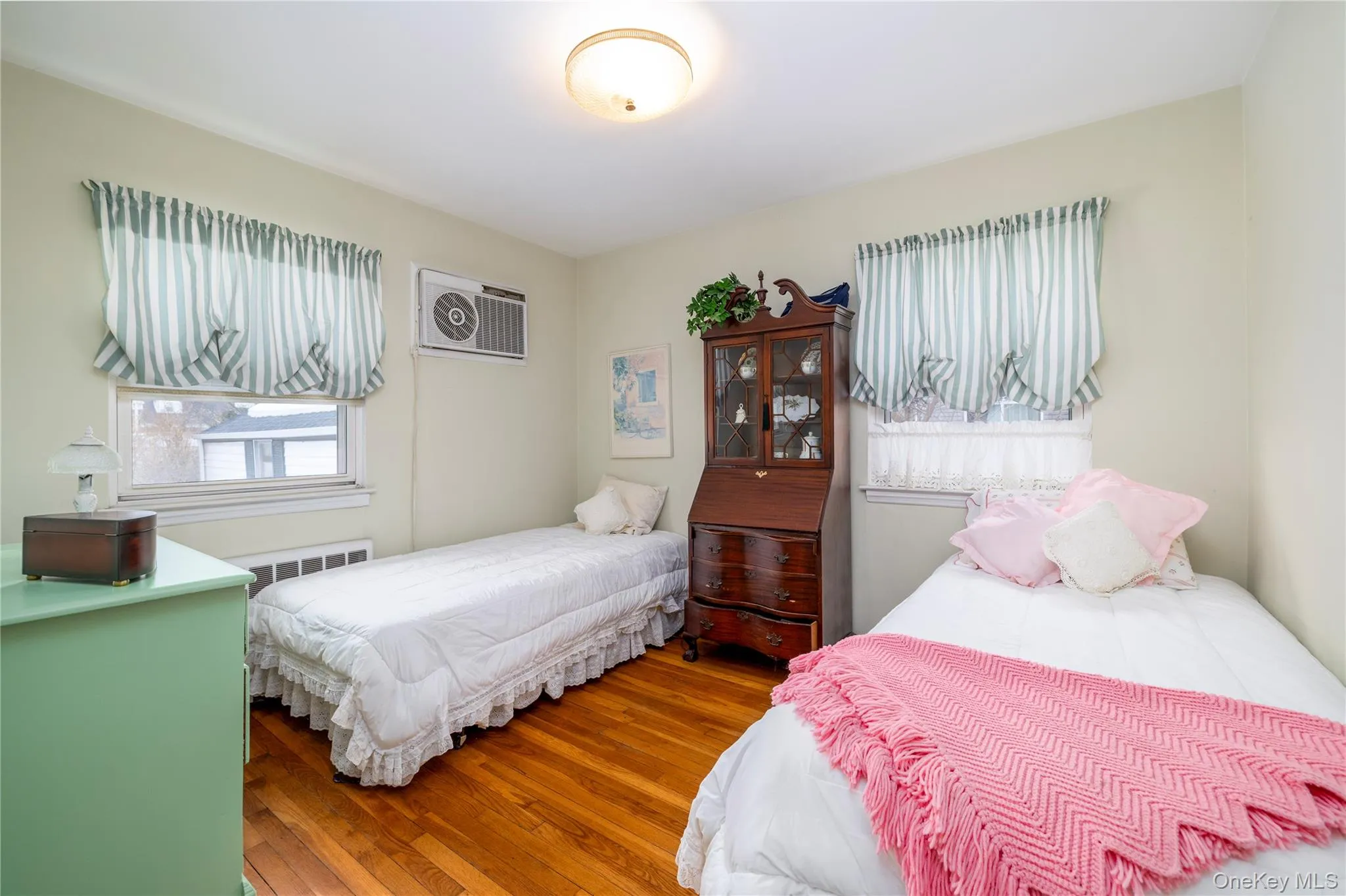 36 Wellsboro Road, Hempstead, NY, 3 Bedrooms Bedrooms, 7 Rooms Rooms,1 BathroomBathrooms,Residential,For Rent,Wellsboro,0,1040327 36 Wellsboro Road, Hempstead, NY, 3 Bedrooms Bedrooms, 7 Rooms Rooms,1 BathroomBathrooms,Residential,For Rent,Wellsboro,0,1040327