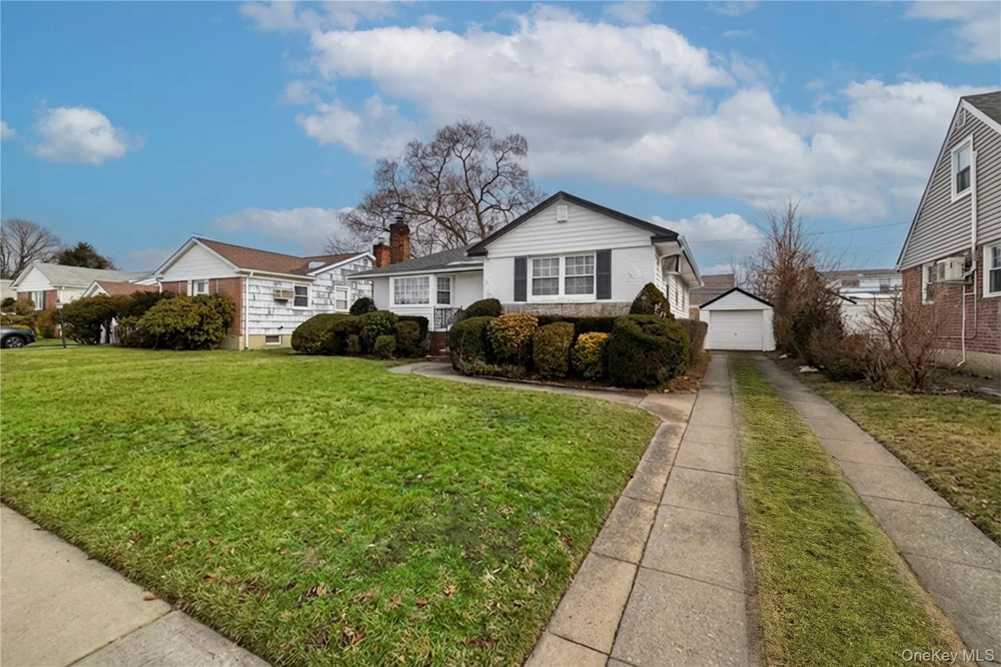 36 Wellsboro Road, Hempstead, NY, 3 Bedrooms Bedrooms, 7 Rooms Rooms,1 BathroomBathrooms,Residential,For Rent,Wellsboro,0,1040327 36 Wellsboro Road, Hempstead, NY, 3 Bedrooms Bedrooms, 7 Rooms Rooms,1 BathroomBathrooms,Residential,For Rent,Wellsboro,0,1040327