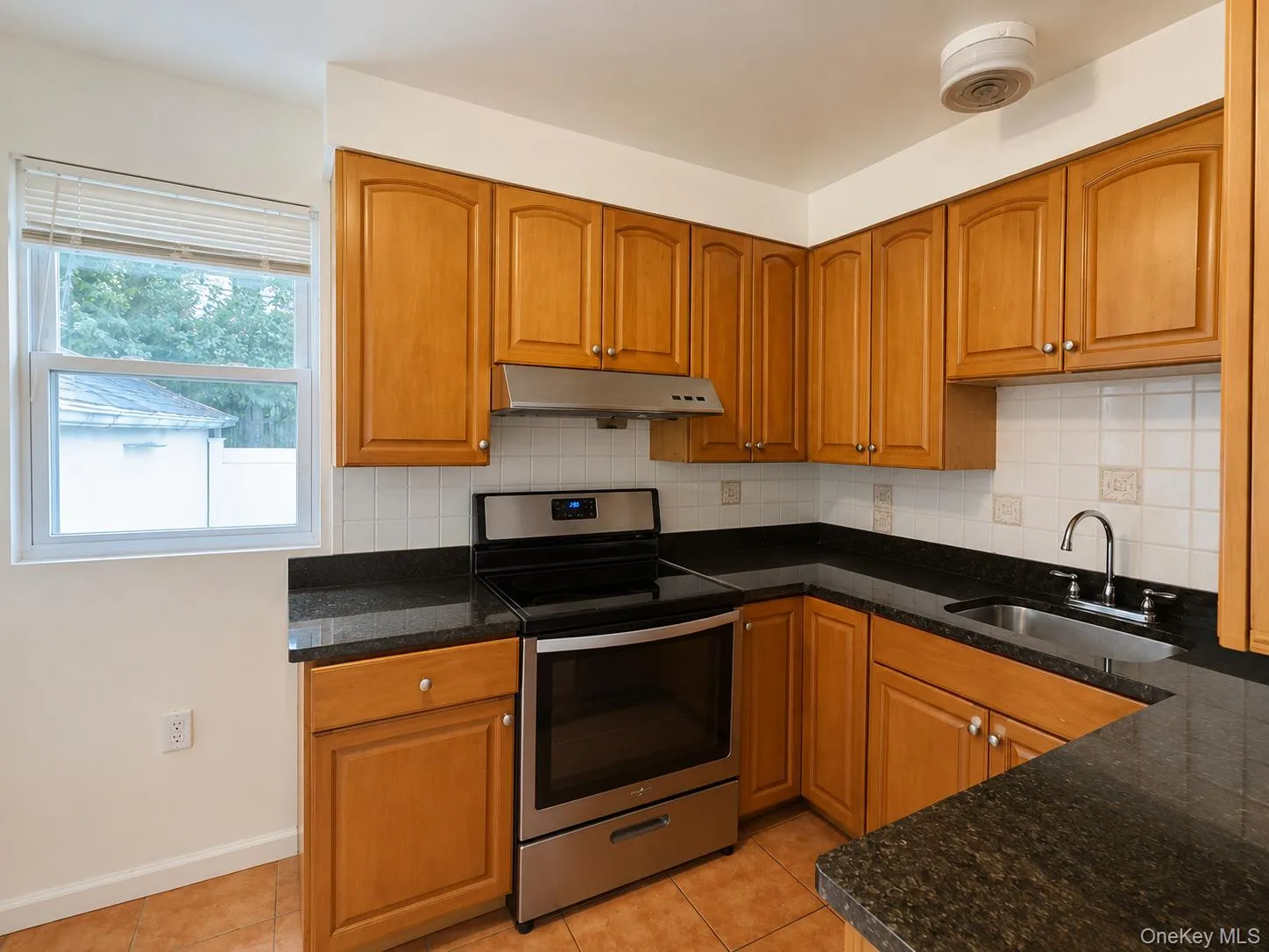 77-18 169th Street, New York, NY, 2 Bedrooms Bedrooms, 5 Rooms Rooms,1 BathroomBathrooms,Residential Lease,For Rent,169th,0,1040331 77-18 169th Street, New York, NY, 2 Bedrooms Bedrooms, 5 Rooms Rooms,1 BathroomBathrooms,Residential Lease,For Rent,169th,0,1040331