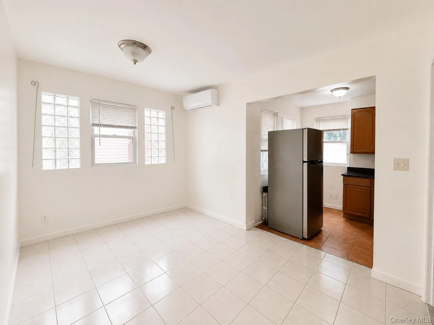 77-18 169th Street, New York, NY, 2 Bedrooms Bedrooms, 5 Rooms Rooms,1 BathroomBathrooms,Residential Lease,For Rent,169th,0,1040331 77-18 169th Street, New York, NY, 2 Bedrooms Bedrooms, 5 Rooms Rooms,1 BathroomBathrooms,Residential Lease,For Rent,169th,0,1040331