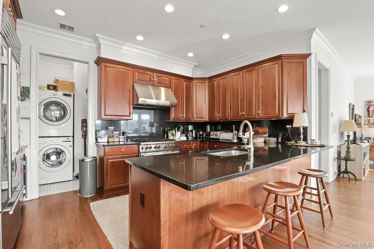 12 Astor Street, Greenburgh, NY, 3 Bedrooms Bedrooms, 8 Rooms Rooms,3 BathroomsBathrooms,Residential Lease,For Rent,Astor,0,1040334 12 Astor Street, Greenburgh, NY, 3 Bedrooms Bedrooms, 8 Rooms Rooms,3 BathroomsBathrooms,Residential Lease,For Rent,Astor,0,1040334