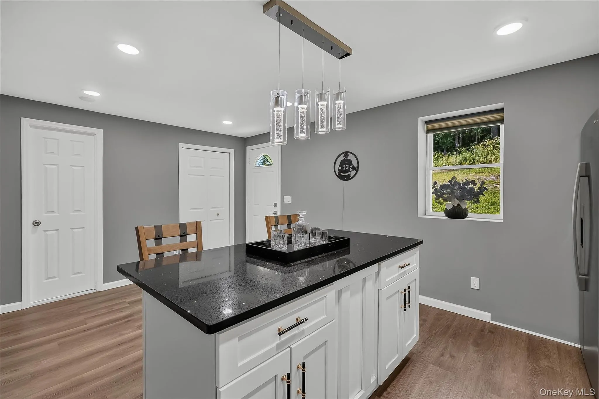 1103 Route 17, Tuxedo, NY, 3 Bedrooms Bedrooms, 5 Rooms Rooms,2 BathroomsBathrooms,Residential,For Rent,Route 17,0,1040338 1103 Route 17, Tuxedo, NY, 3 Bedrooms Bedrooms, 5 Rooms Rooms,2 BathroomsBathrooms,Residential,For Rent,Route 17,0,1040338