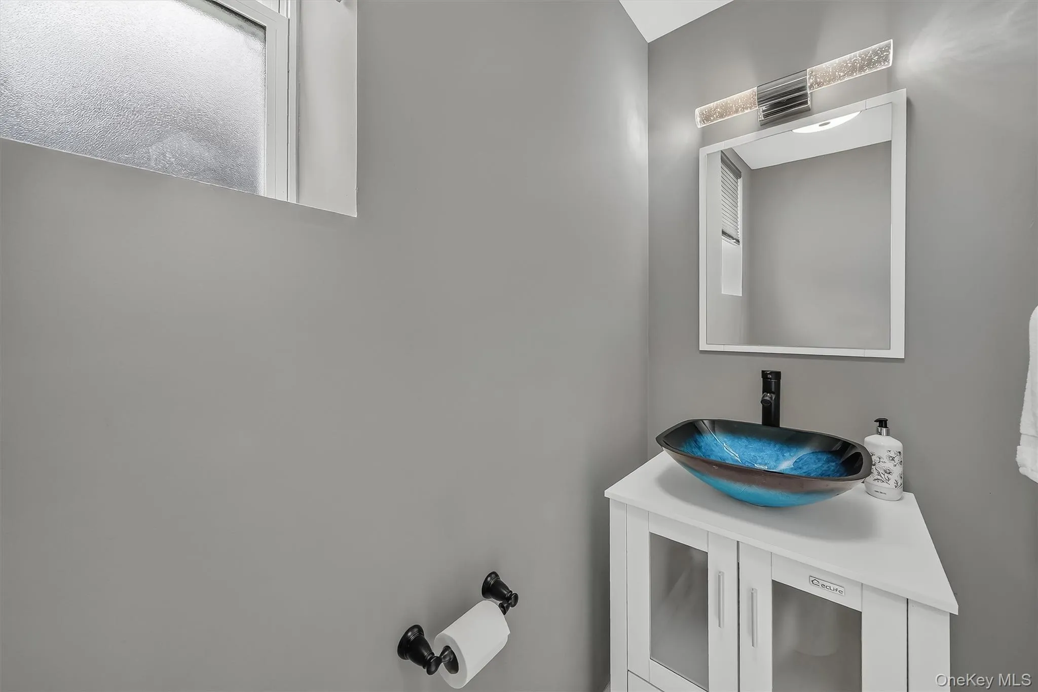 1103 Route 17, Tuxedo, NY, 3 Bedrooms Bedrooms, 5 Rooms Rooms,2 BathroomsBathrooms,Residential,For Rent,Route 17,0,1040338 1103 Route 17, Tuxedo, NY, 3 Bedrooms Bedrooms, 5 Rooms Rooms,2 BathroomsBathrooms,Residential,For Rent,Route 17,0,1040338