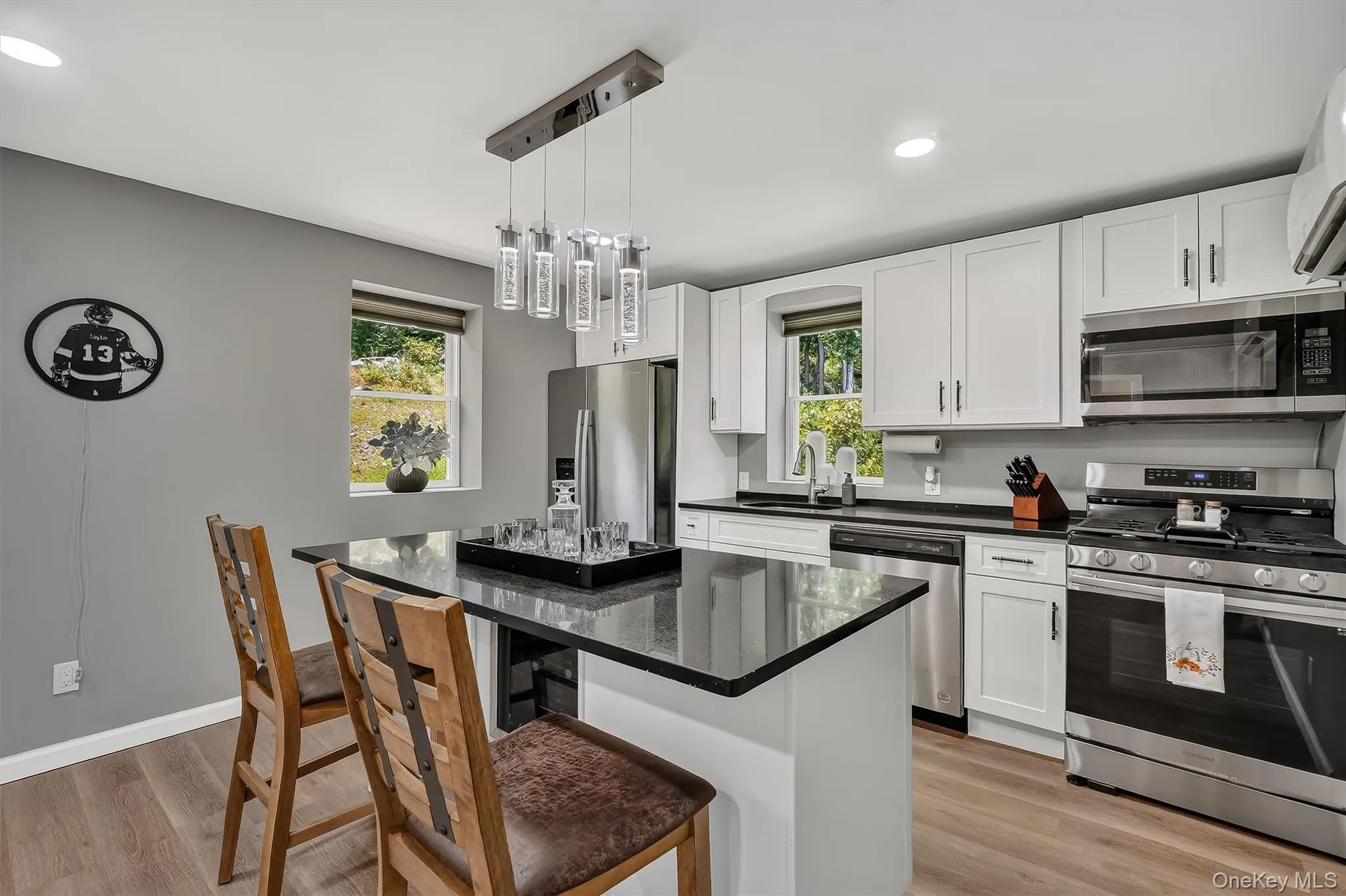 1103 Route 17, Tuxedo, NY, 3 Bedrooms Bedrooms, 5 Rooms Rooms,2 BathroomsBathrooms,Residential,For Rent,Route 17,0,1040338 1103 Route 17, Tuxedo, NY, 3 Bedrooms Bedrooms, 5 Rooms Rooms,2 BathroomsBathrooms,Residential,For Rent,Route 17,0,1040338