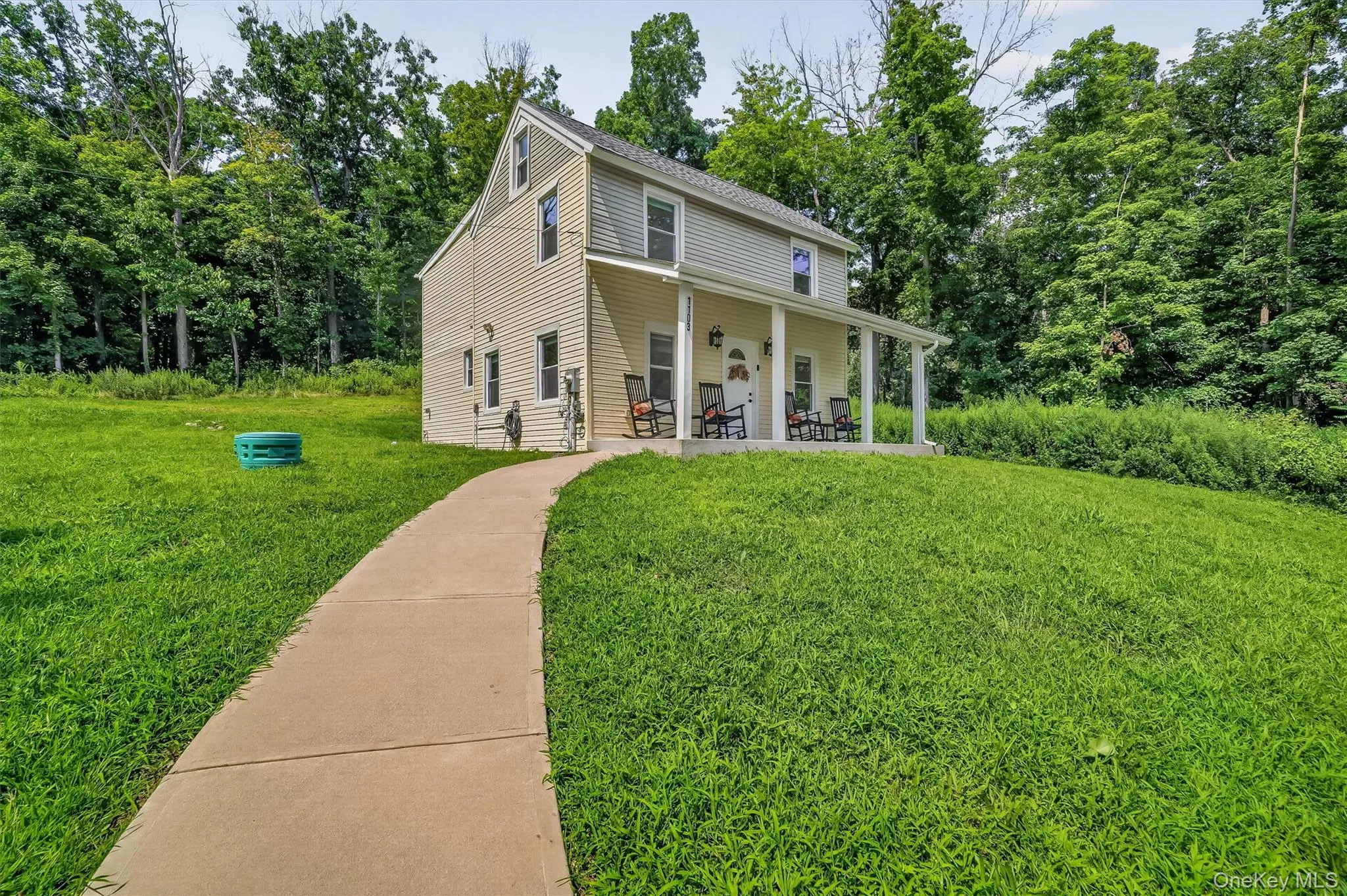 1103 Route 17, Tuxedo, NY, 3 Bedrooms Bedrooms, 5 Rooms Rooms,2 BathroomsBathrooms,Residential,For Rent,Route 17,0,1040338 1103 Route 17, Tuxedo, NY, 3 Bedrooms Bedrooms, 5 Rooms Rooms,2 BathroomsBathrooms,Residential,For Rent,Route 17,0,1040338