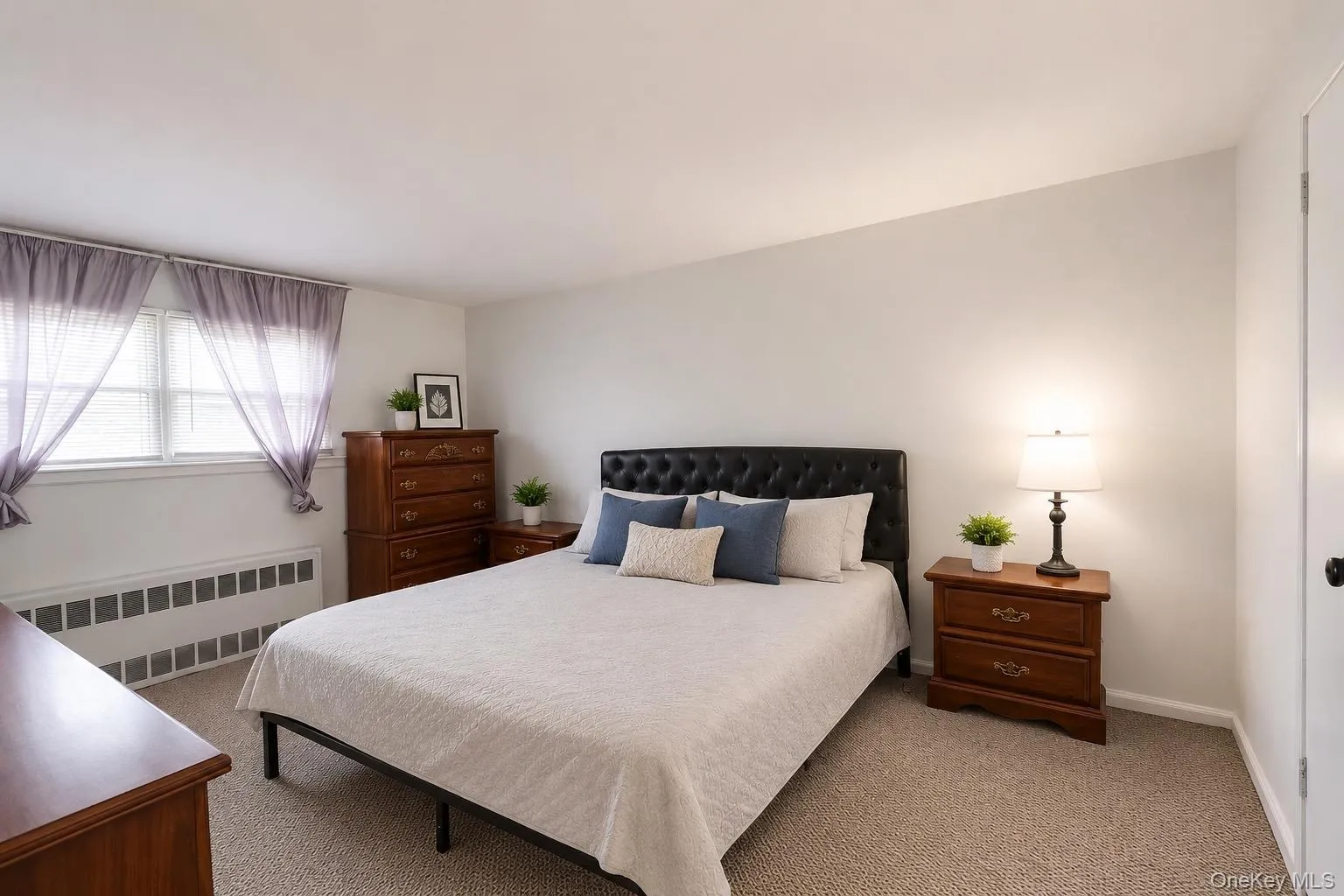 6931 Almeda Avenue, New York, NY, 4 Bedrooms Bedrooms, 7 Rooms Rooms,2 BathroomsBathrooms,Residential,For Rent,Almeda,0,1040339 6931 Almeda Avenue, New York, NY, 4 Bedrooms Bedrooms, 7 Rooms Rooms,2 BathroomsBathrooms,Residential,For Rent,Almeda,0,1040339