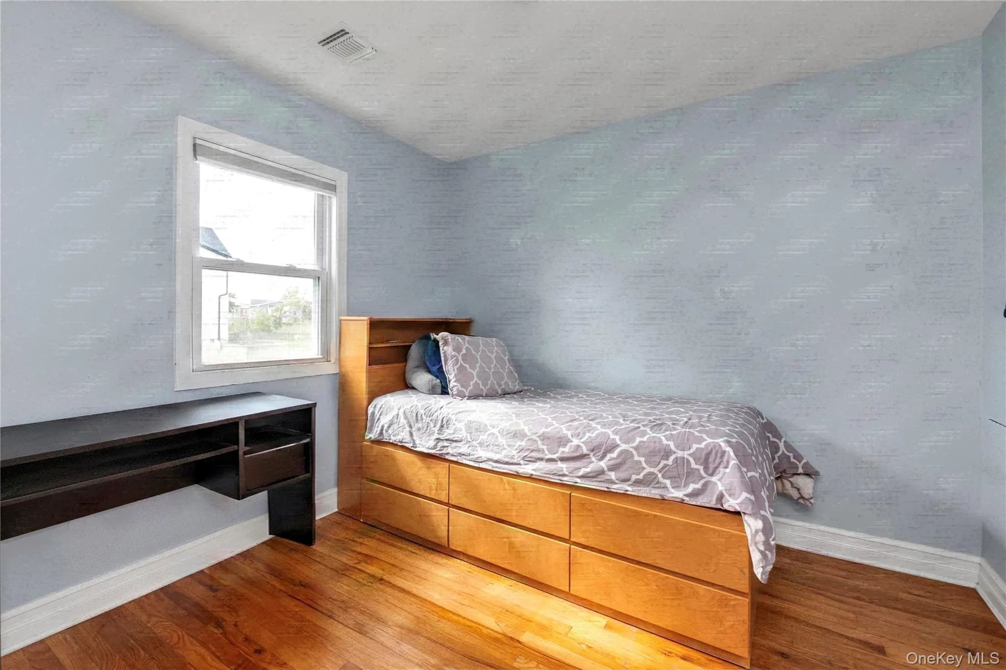647 Jarvis Avenue, New York, NY, 4 Bedrooms Bedrooms, 10 Rooms Rooms,3 BathroomsBathrooms,Residential,For Rent,Jarvis,0,1040340 647 Jarvis Avenue, New York, NY, 4 Bedrooms Bedrooms, 10 Rooms Rooms,3 BathroomsBathrooms,Residential,For Rent,Jarvis,0,1040340