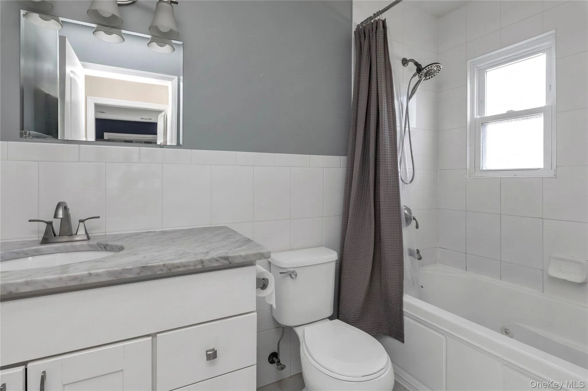 647 Jarvis Avenue, New York, NY, 4 Bedrooms Bedrooms, 10 Rooms Rooms,3 BathroomsBathrooms,Residential,For Rent,Jarvis,0,1040340 647 Jarvis Avenue, New York, NY, 4 Bedrooms Bedrooms, 10 Rooms Rooms,3 BathroomsBathrooms,Residential,For Rent,Jarvis,0,1040340