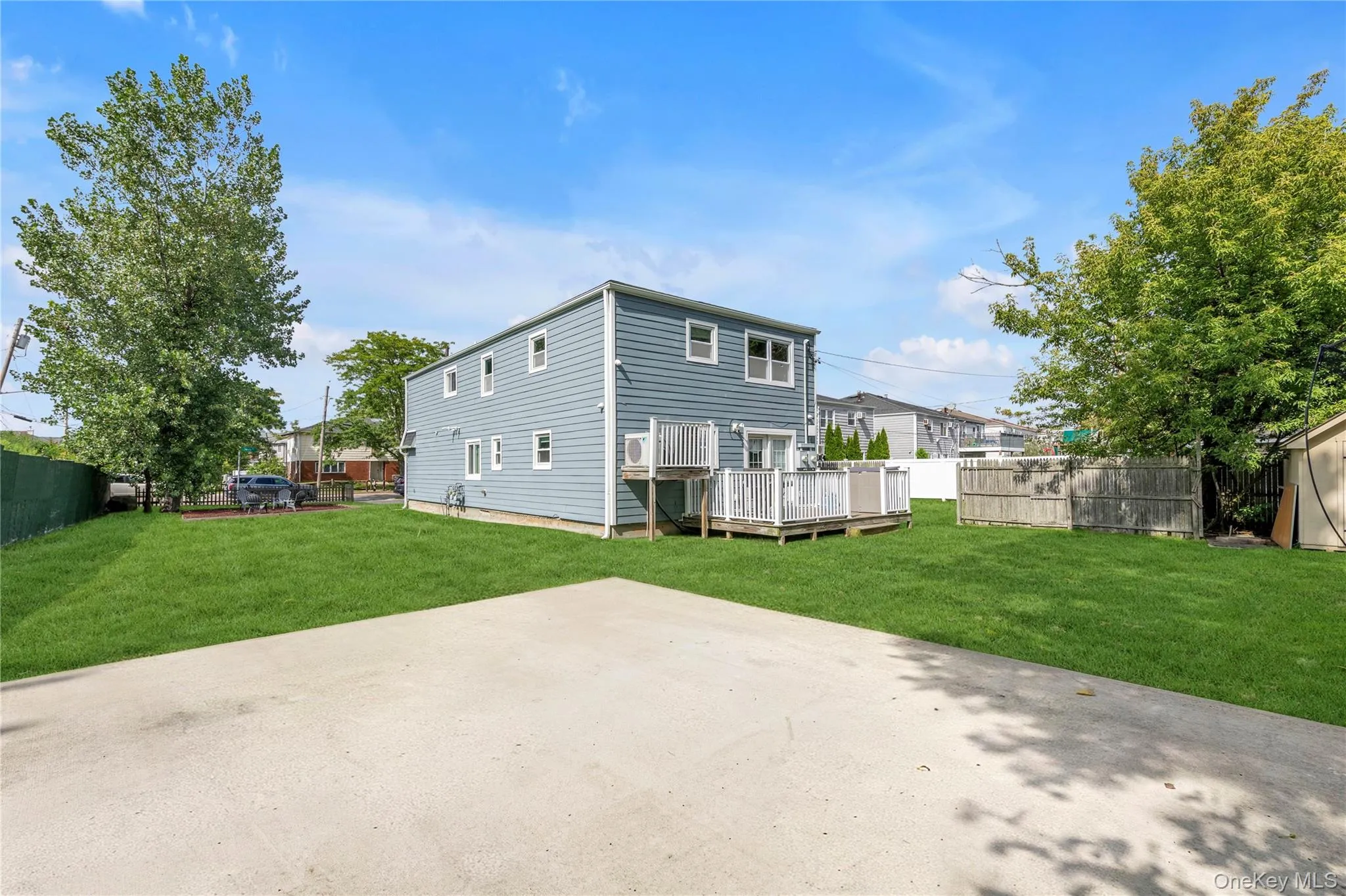 647 Jarvis Avenue, New York, NY, 4 Bedrooms Bedrooms, 10 Rooms Rooms,3 BathroomsBathrooms,Residential,For Rent,Jarvis,0,1040340 647 Jarvis Avenue, New York, NY, 4 Bedrooms Bedrooms, 10 Rooms Rooms,3 BathroomsBathrooms,Residential,For Rent,Jarvis,0,1040340